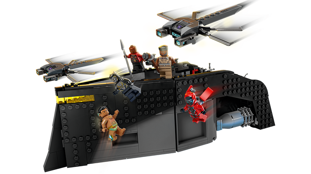 LEGO 76214 Super Heroes Black Panther War On The Water