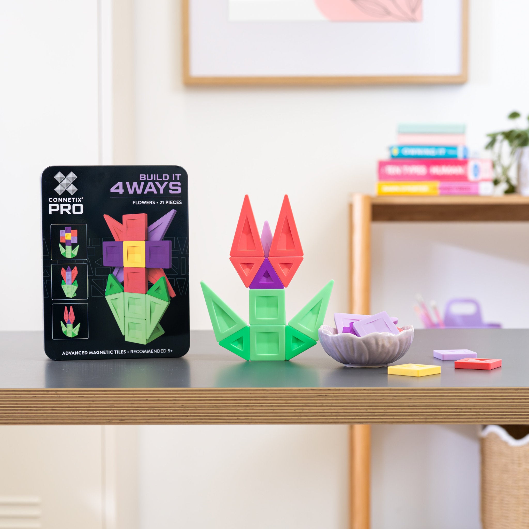 CONNETIX Pro Magnetic Tiles 21 Piece - Build it 4 Ways Flowers