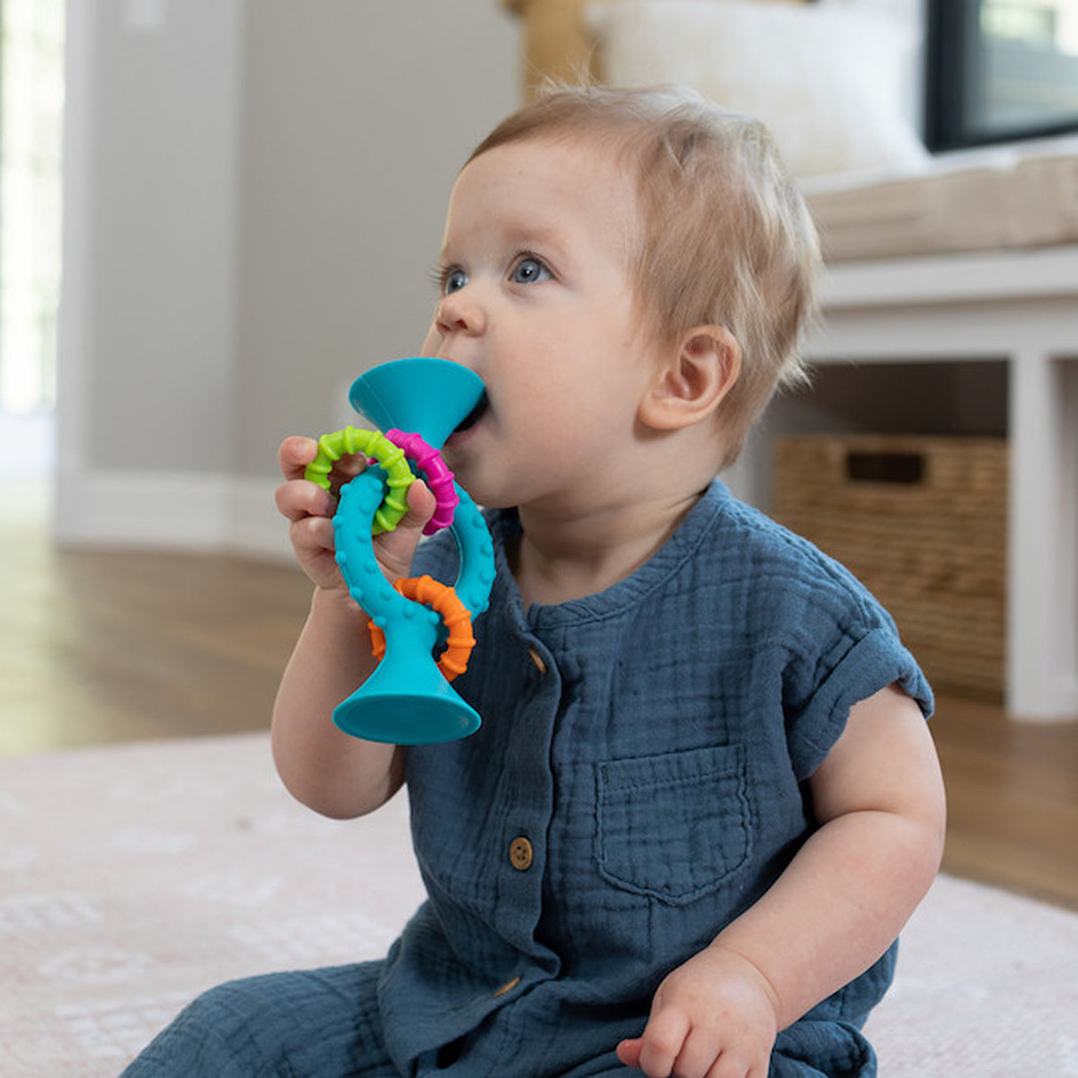 Fat Brain Toys PipSquigz Loops Teal