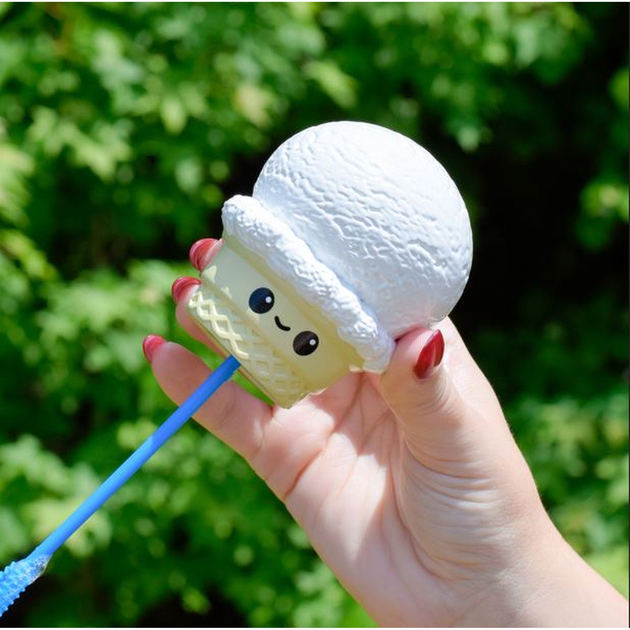 Maxx Bubbles Scented Bubble Wands 2 Pack - Ice Cream and Coconut