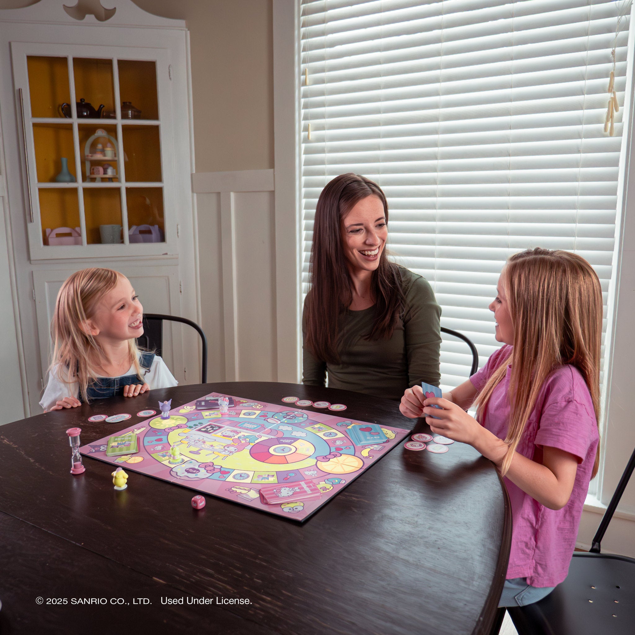 Hello Kitty And Friends: Snack Shop Board Game
