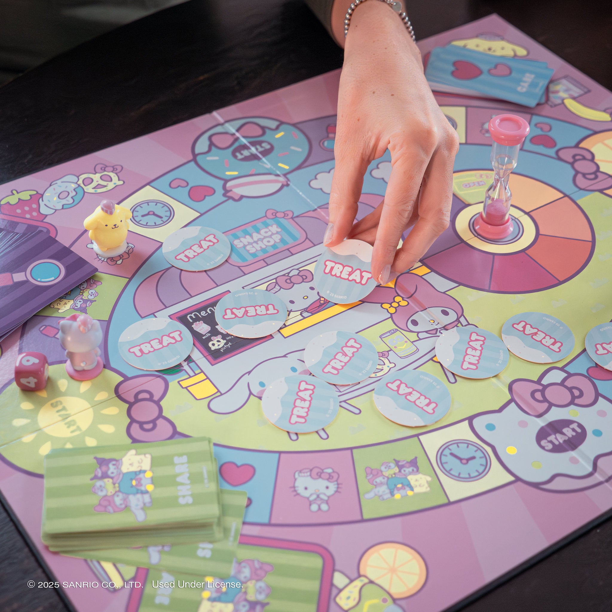 Hello Kitty And Friends: Snack Shop Board Game