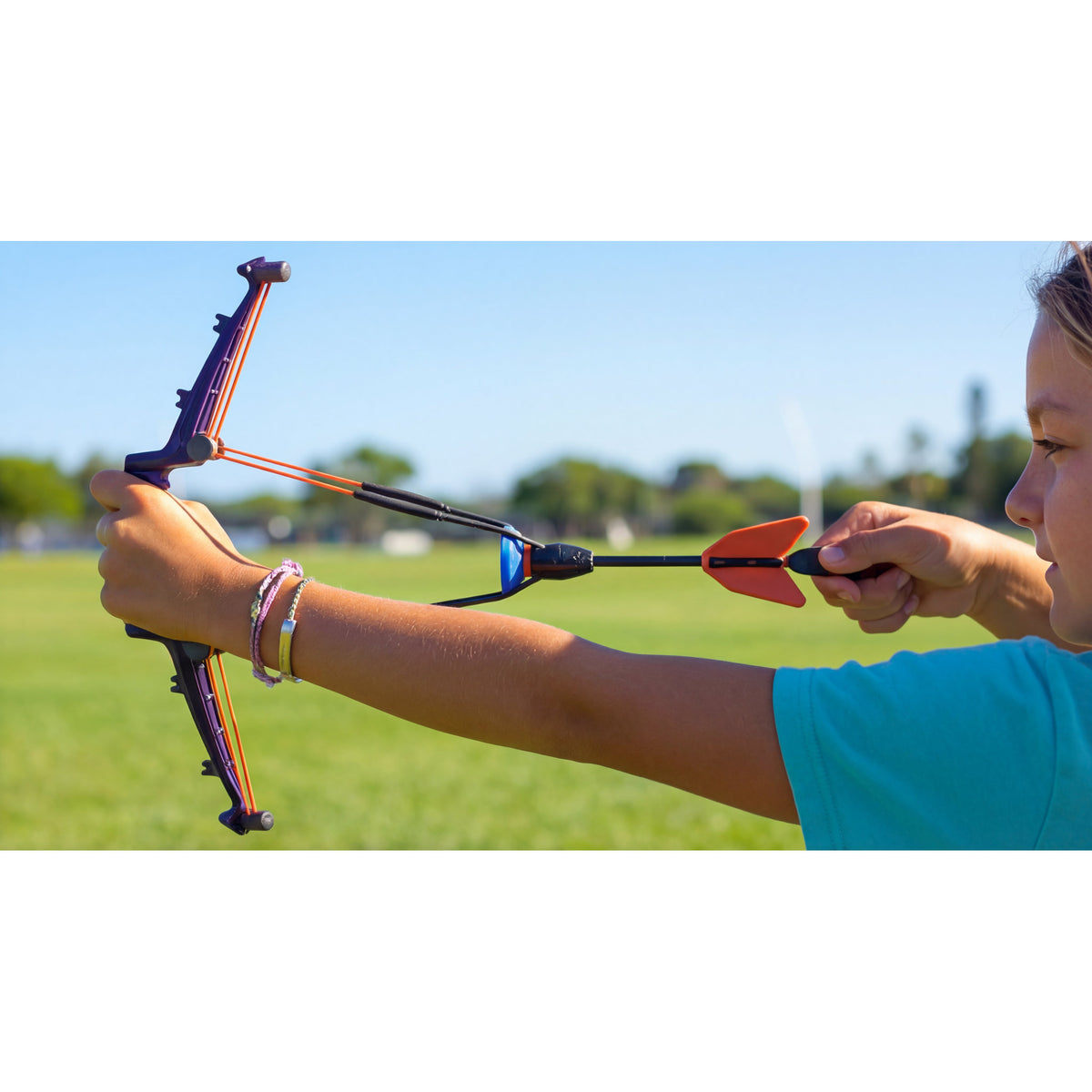 Cooee Outdoor Mini Bow With 2 Arrows