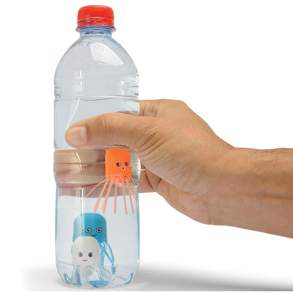 Heebie Jeebies Jellyfish Diver