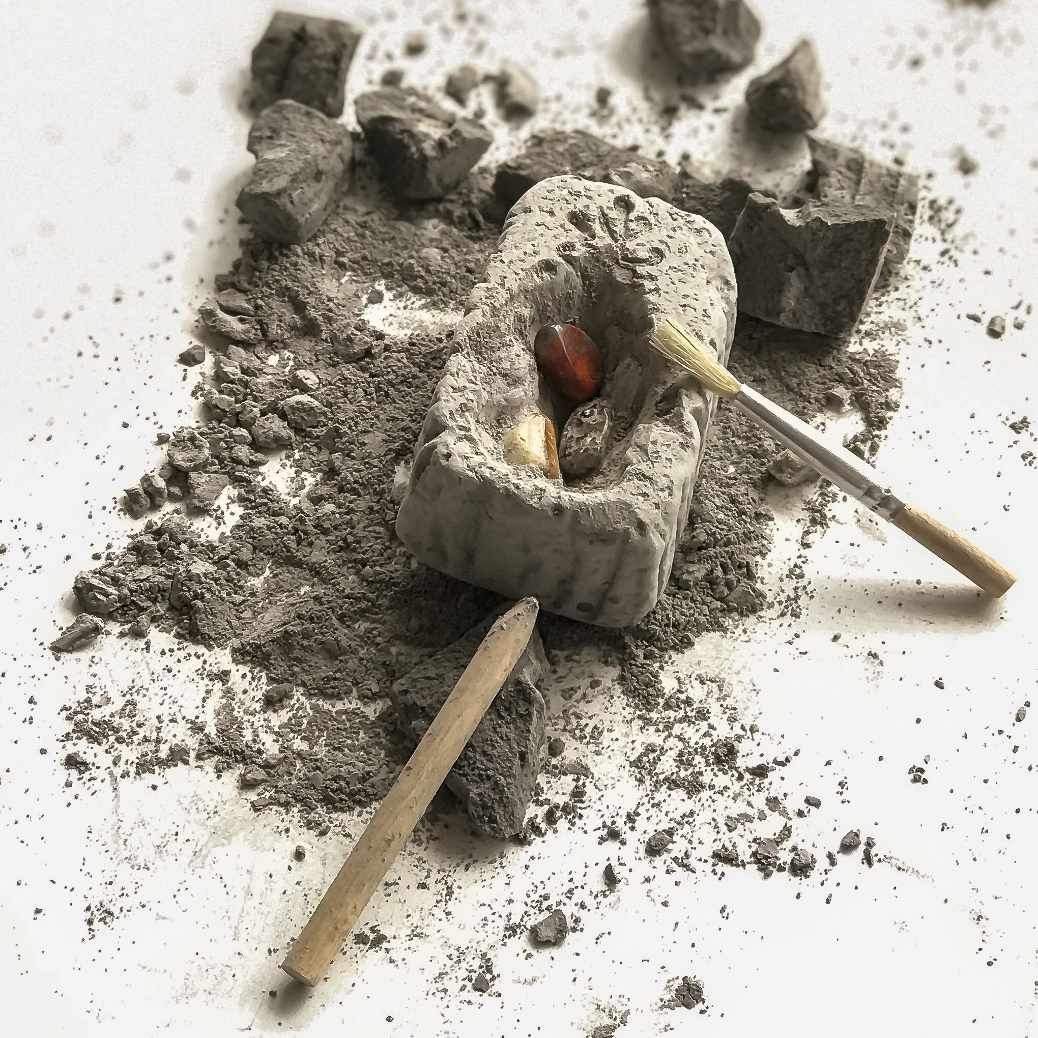 Heebie Jeebies Crystal Mania Gemstone Dig