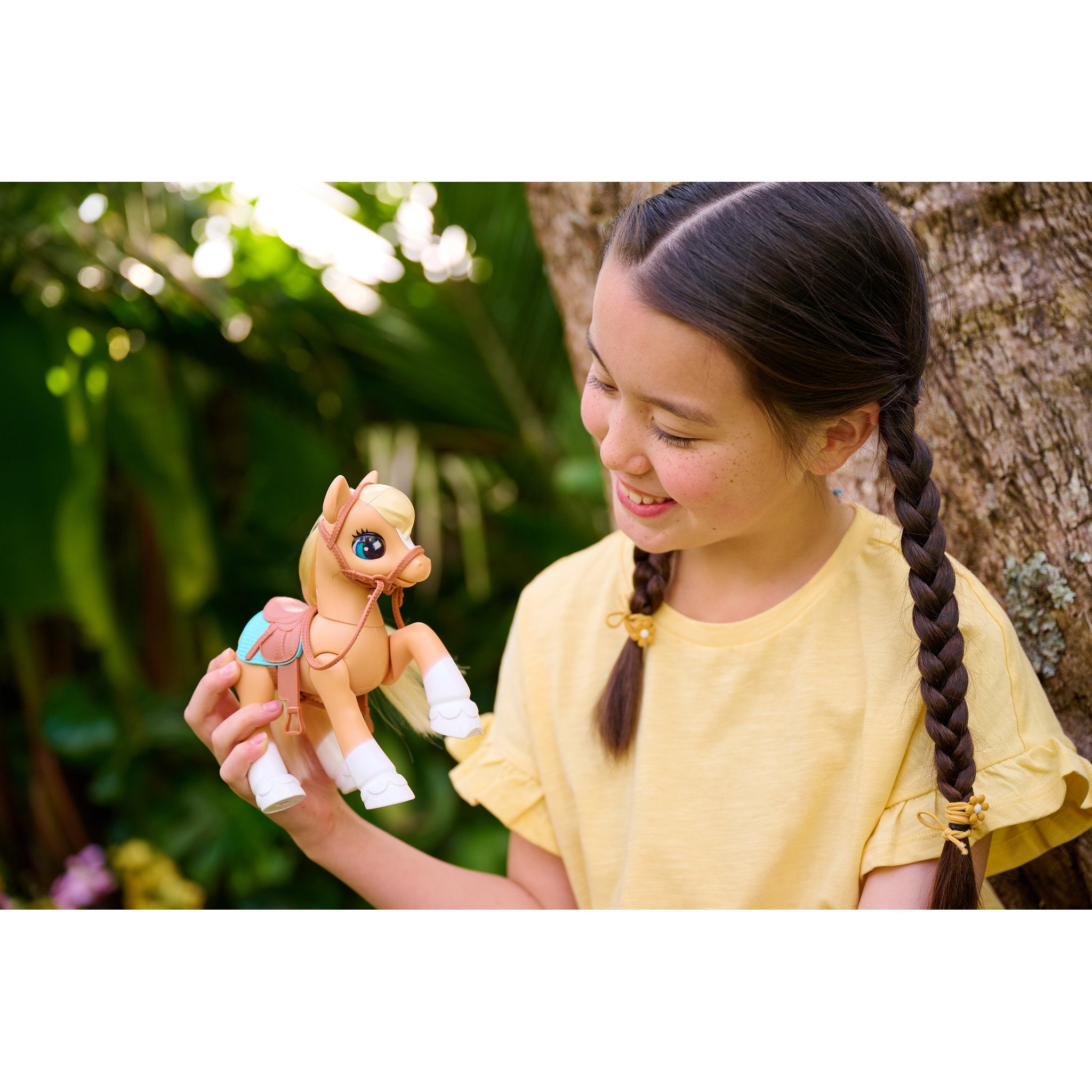 ZURU Pets Alive Unicorn & Stable - Toyworld Australia