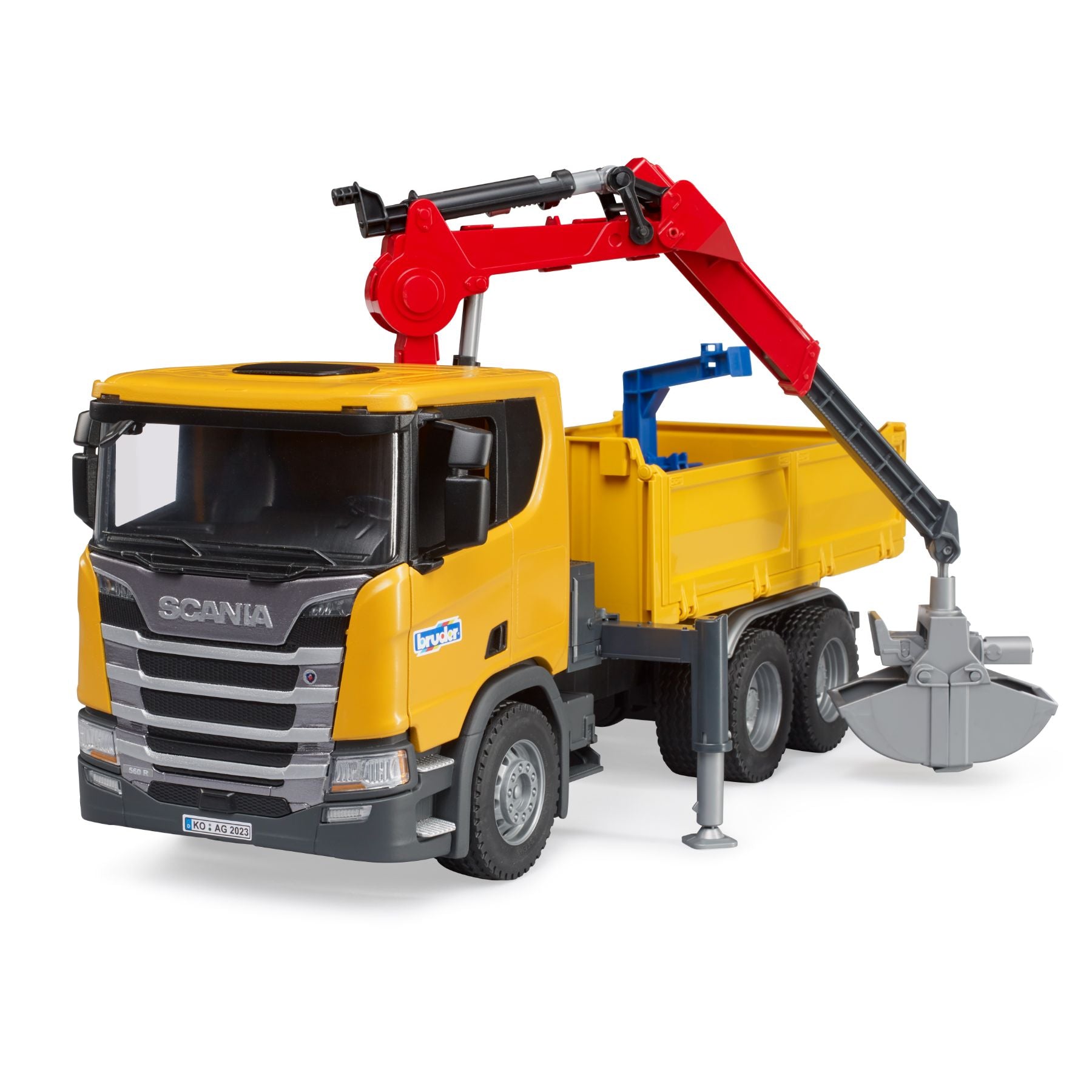 Bruder Scania Super 1:16 560R Construction Truck With Crane & 2 Pallets