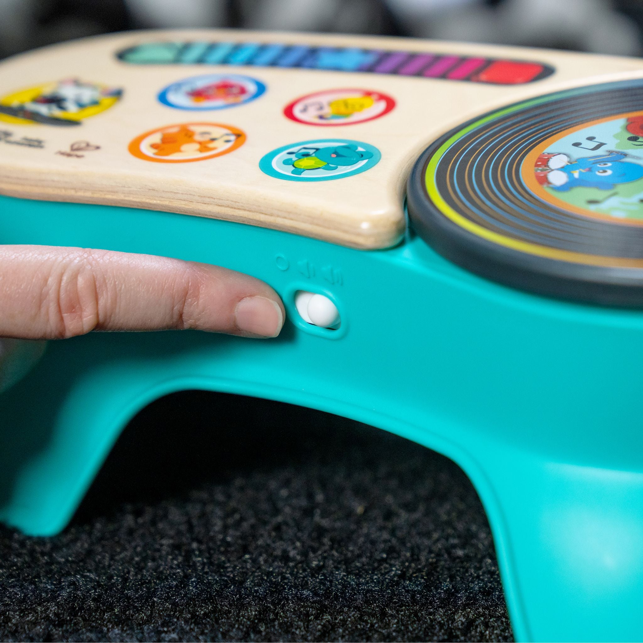 Baby Einstein & Hape DJ Discovery Magic Touch Turntable