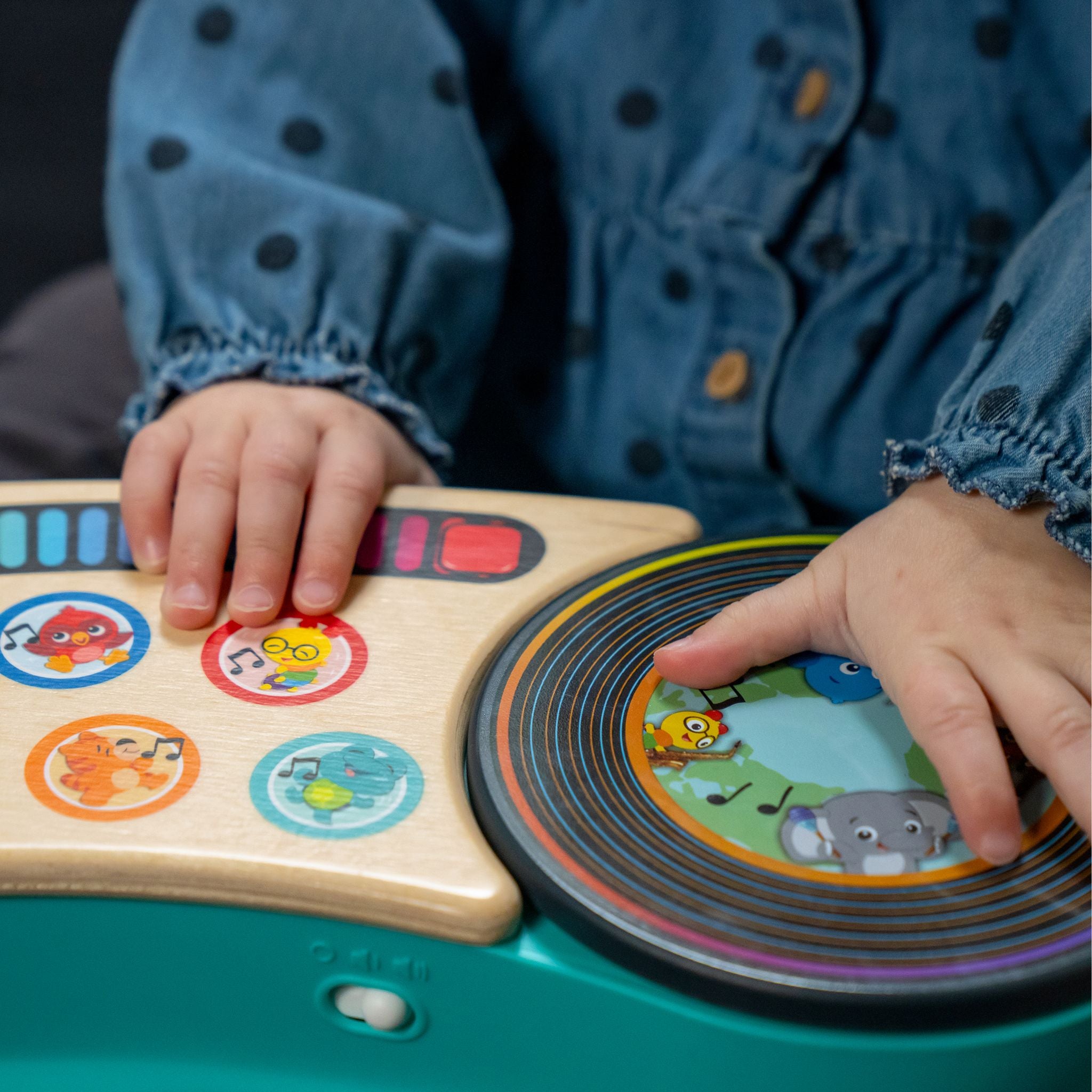 Baby Einstein & Hape DJ Discovery Magic Touch Turntable