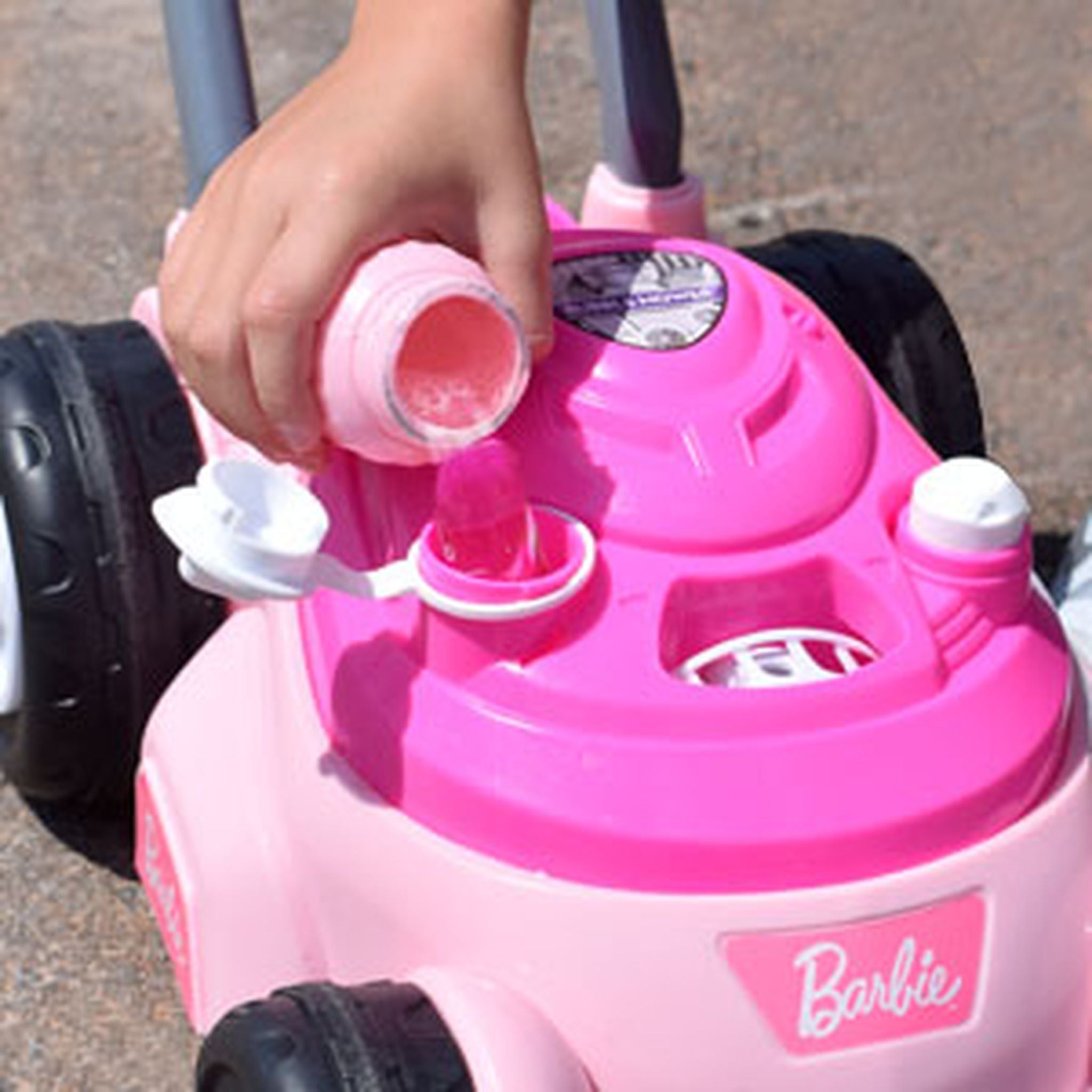 Barbie Bubble-N-Go Mower