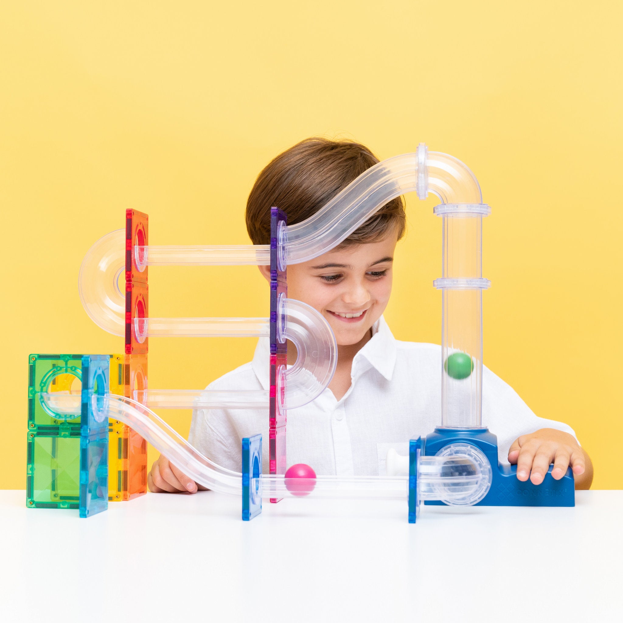 CONNETIX Magnetic Tiles 47 Piece - Ball Run Launcher Pack
