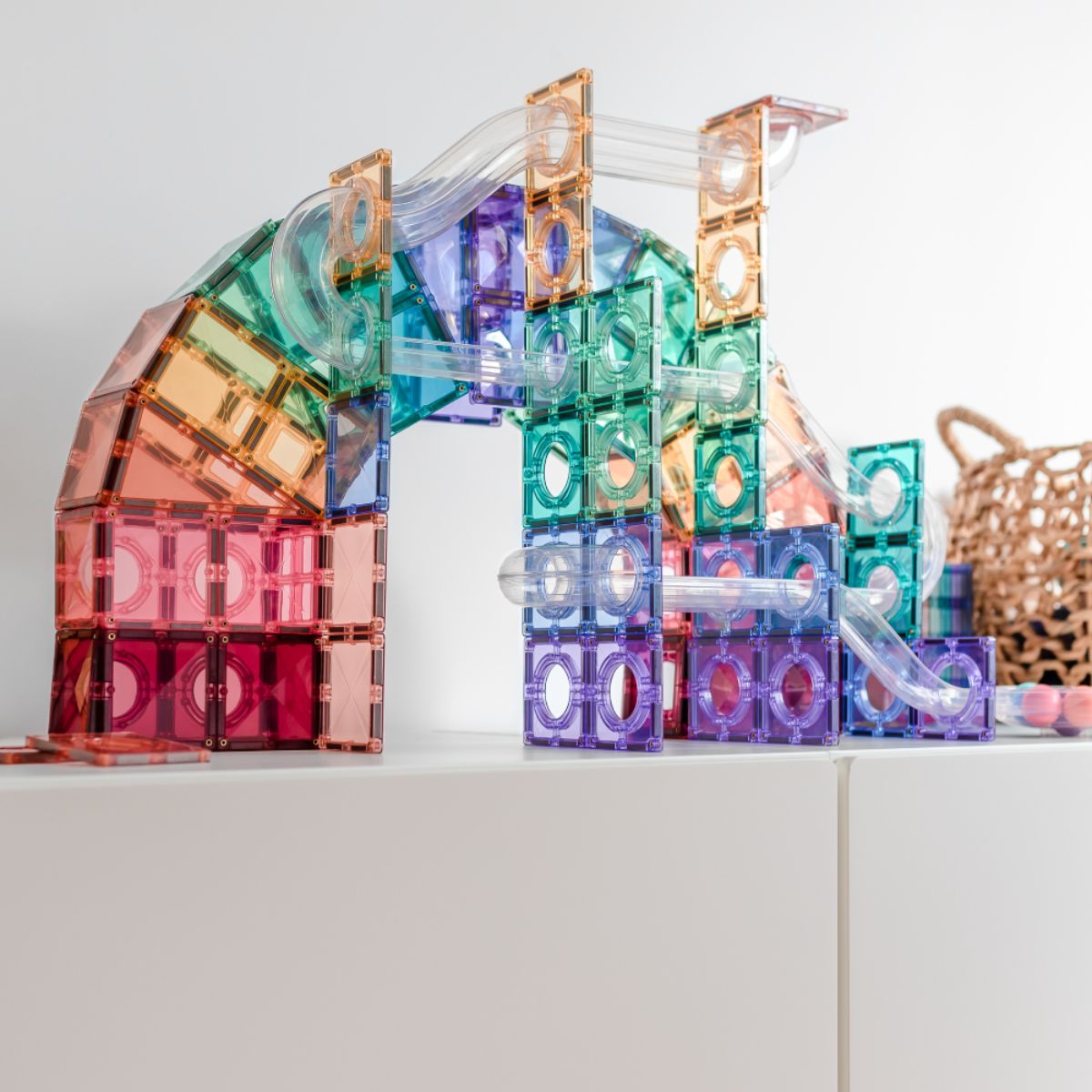 CONNETIX Magnetic Tiles 106 Piece Pastel Ball Run