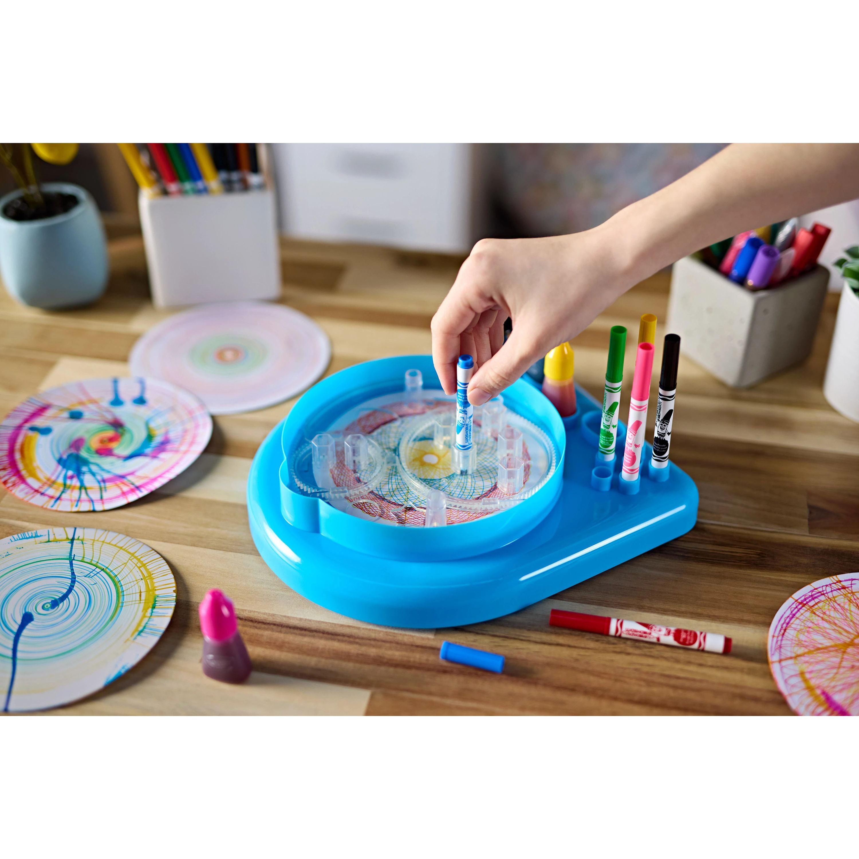 Crayola Spin & Spiral Art Station
