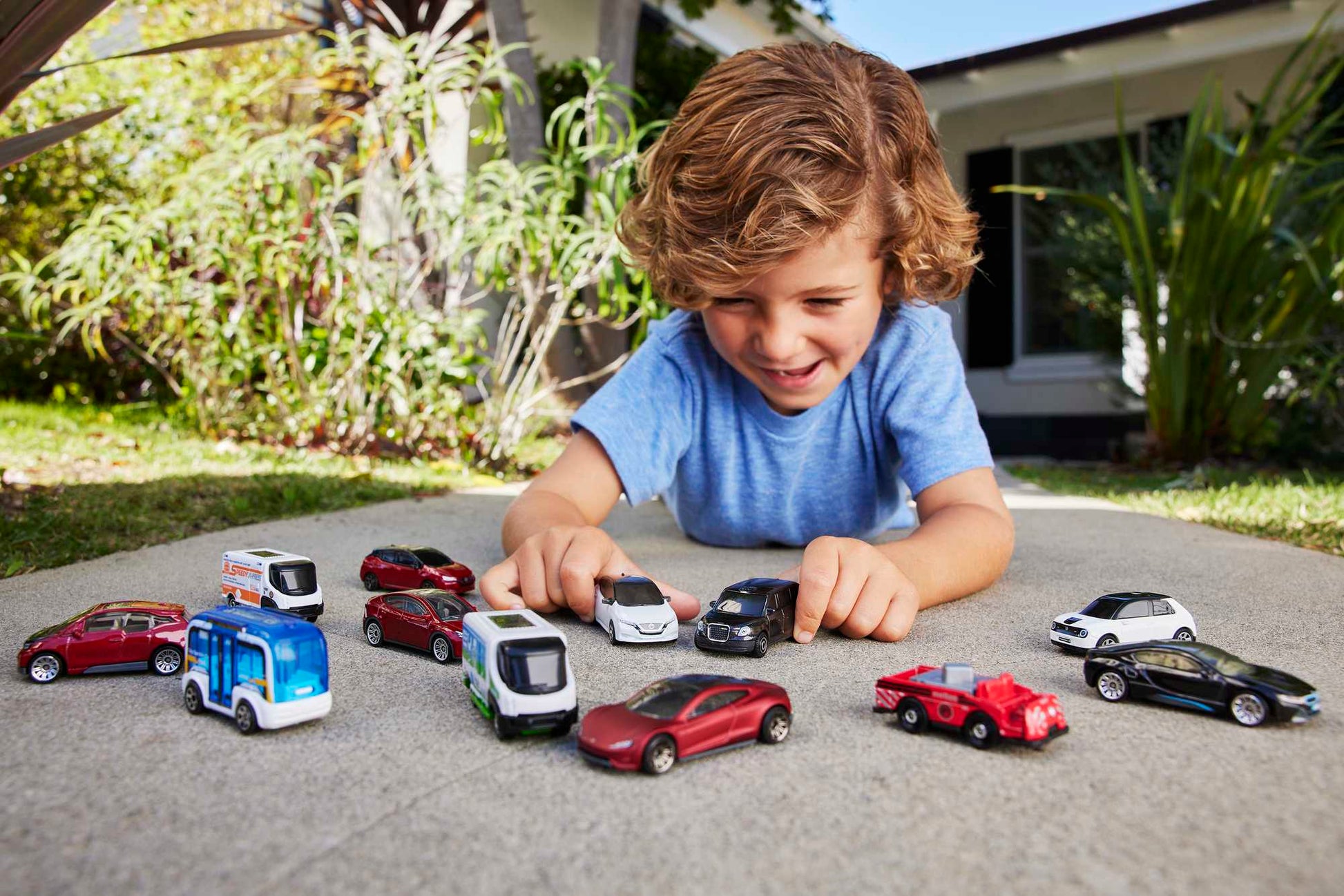 Matchbox Power Grabs Heritage Vehicles Assorted Styles - Toyworld Aus