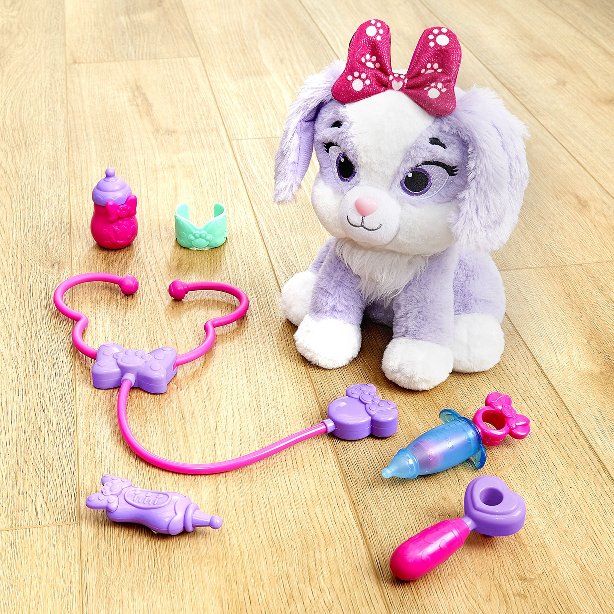 Disney Junior Minnie Mouse On-the-Go Pet Vet Backpack Set
