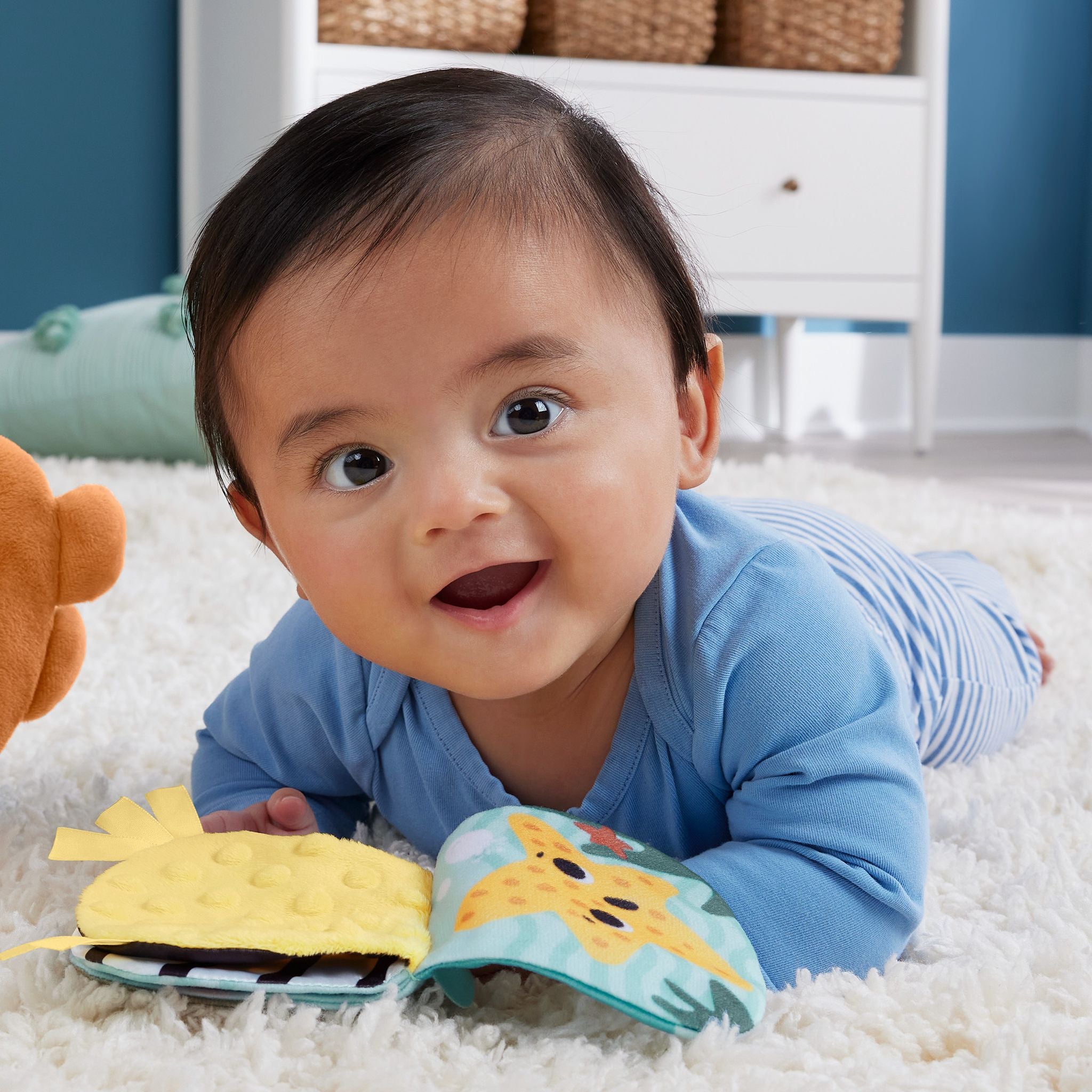 Fisher-Price 2-In-1 Rockin' Tummy Time Otter