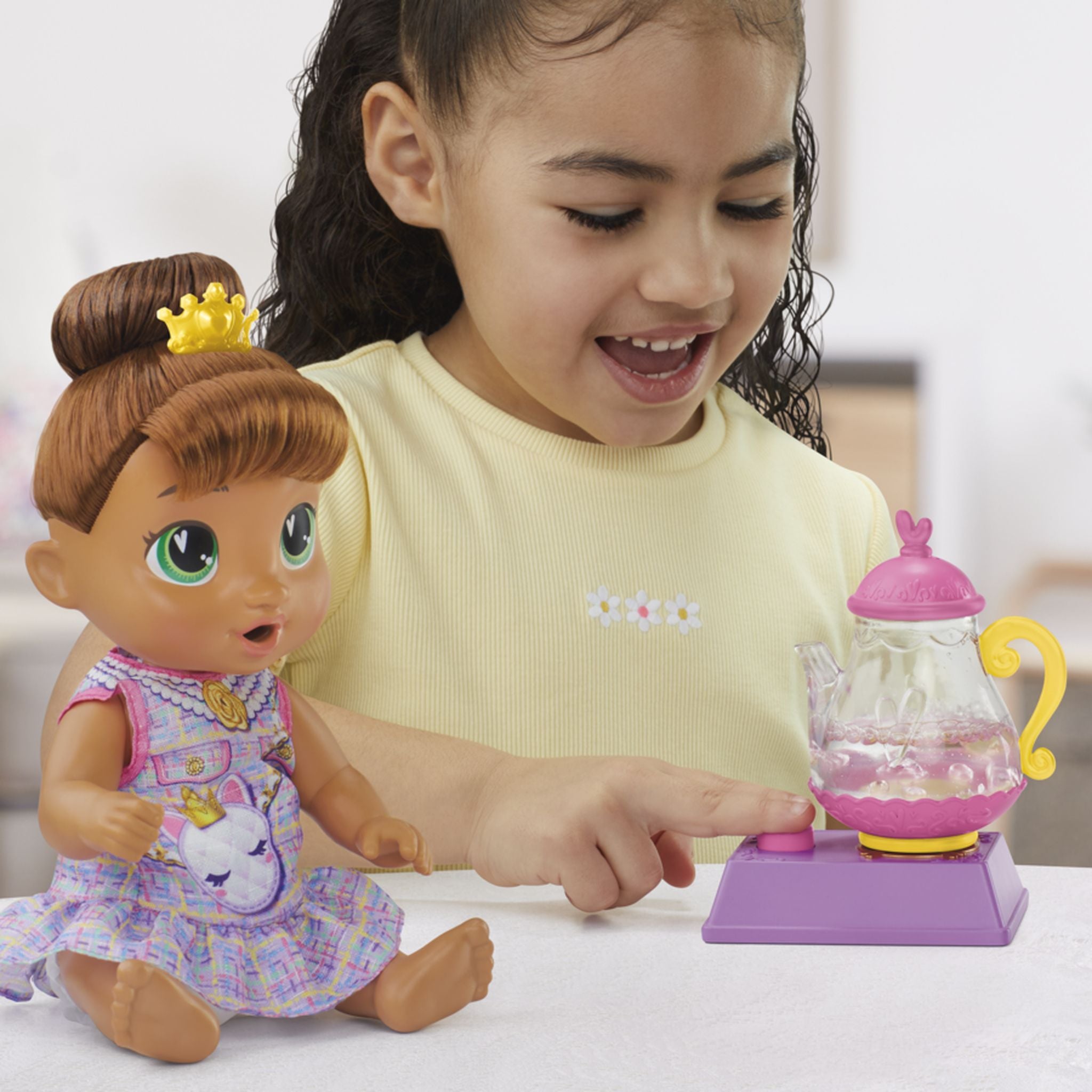 Baby Alive Bubbly Tea Party Doll & Playset - Sophia Sparkle