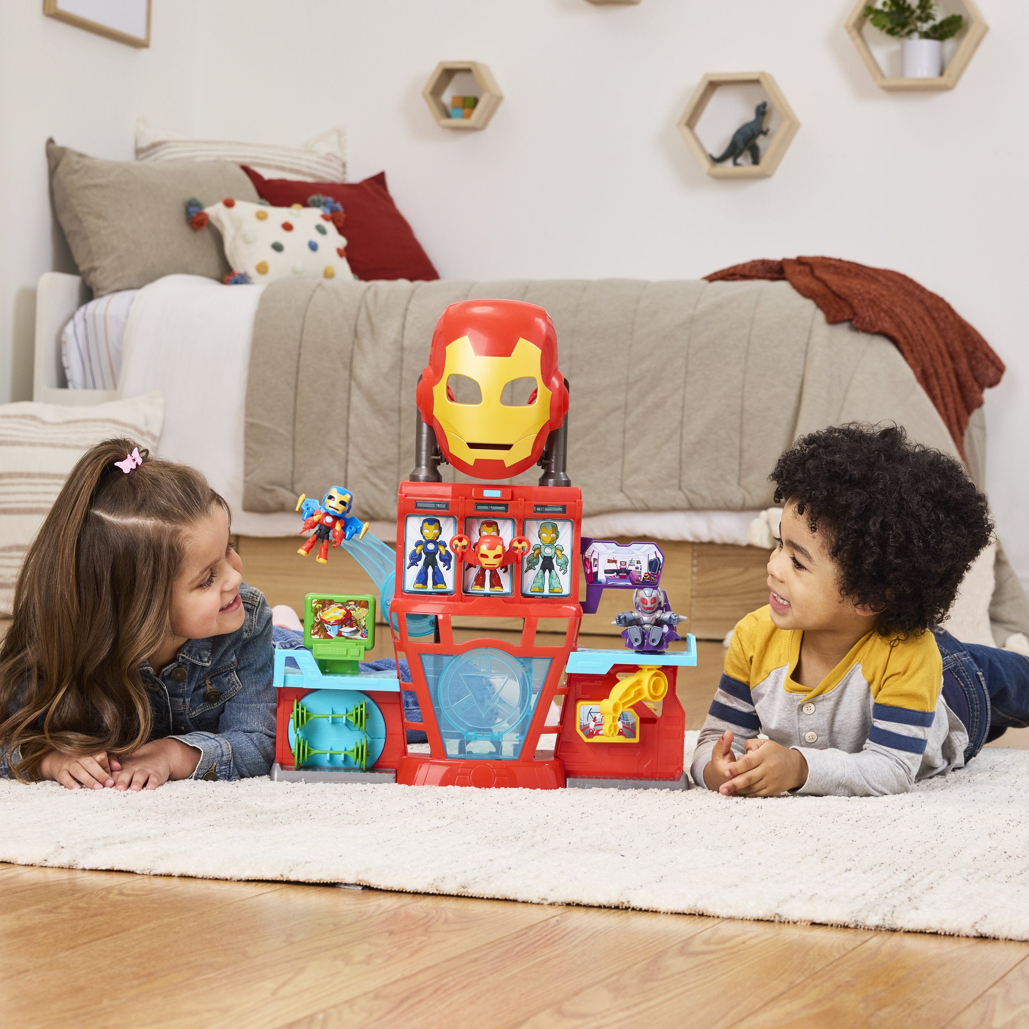 Marvel Iron Man and His Awesome Friends Iron Quarters Playset