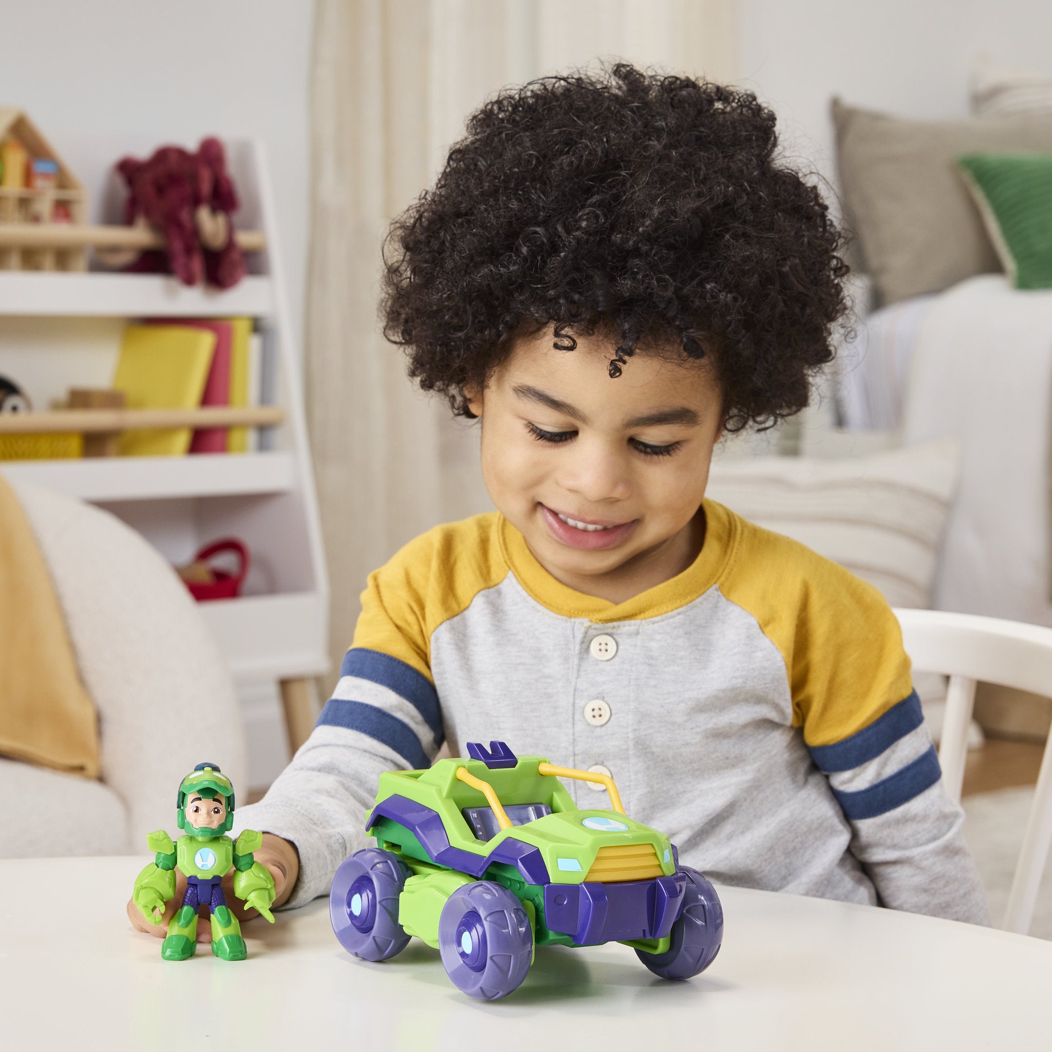 Marvel Iron Man and His Awesome Friends Iron Hulk 2-In-1 Mech Suit & Vehicle