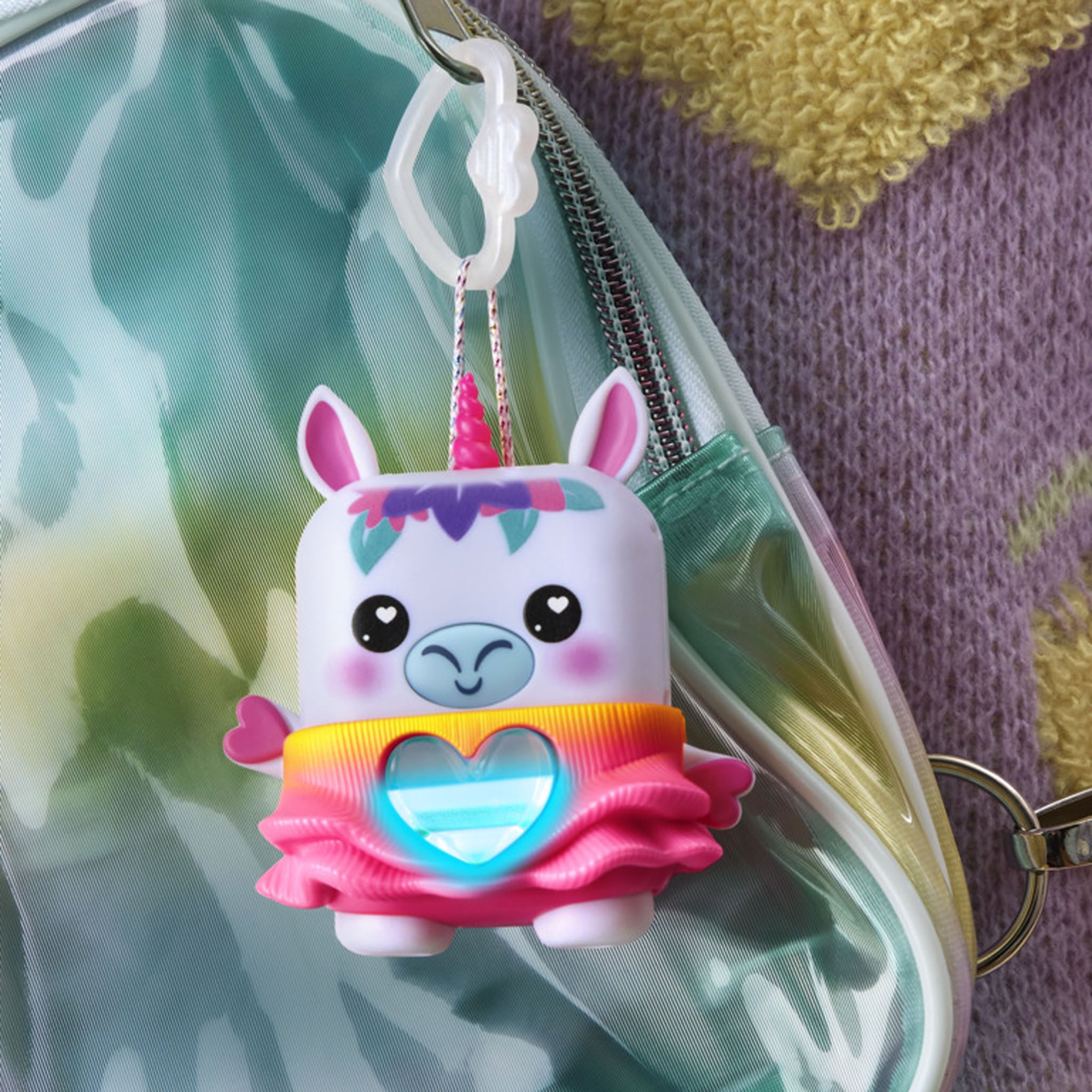 Hasbro Nano-Mals Meadowmist The Unicorn