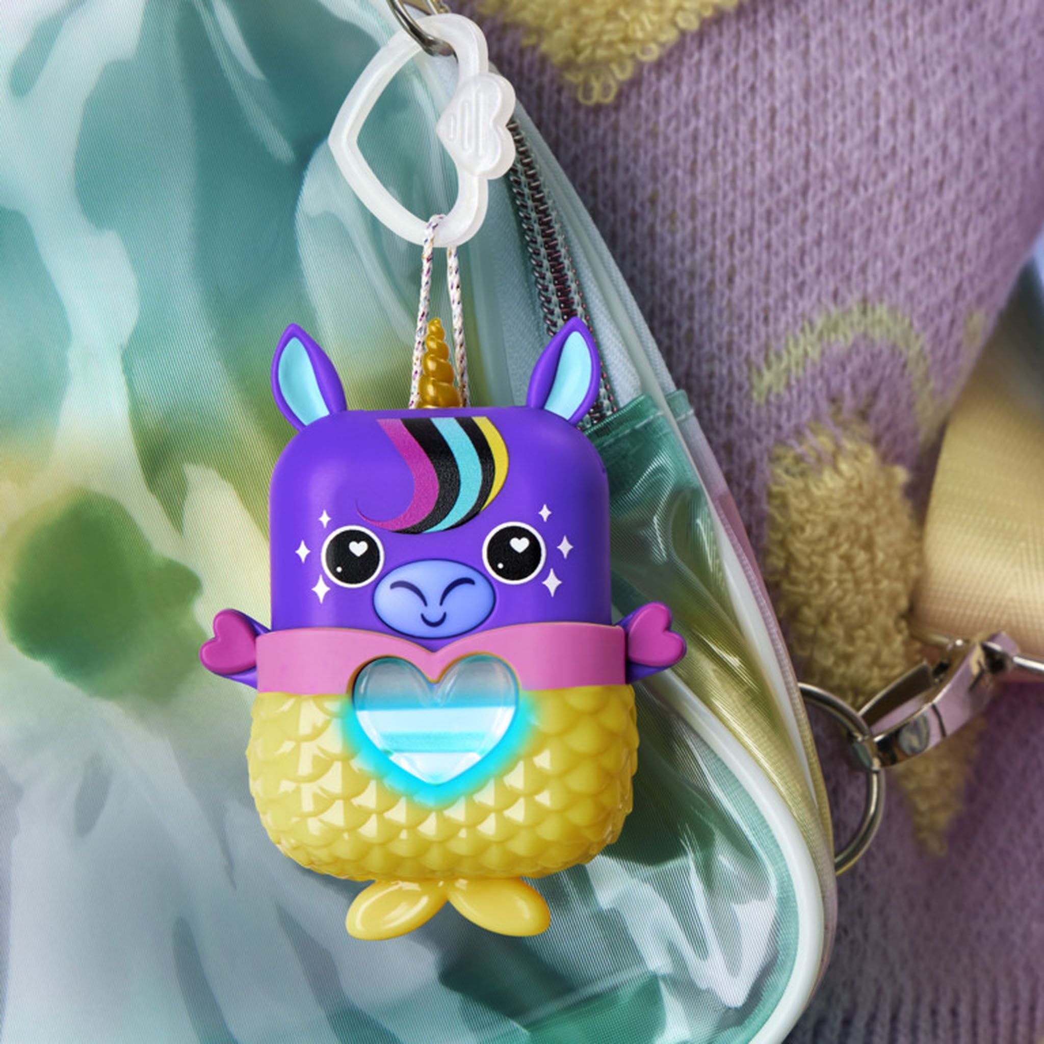 Hasbro Nano-Mals Stardream The Unicorn