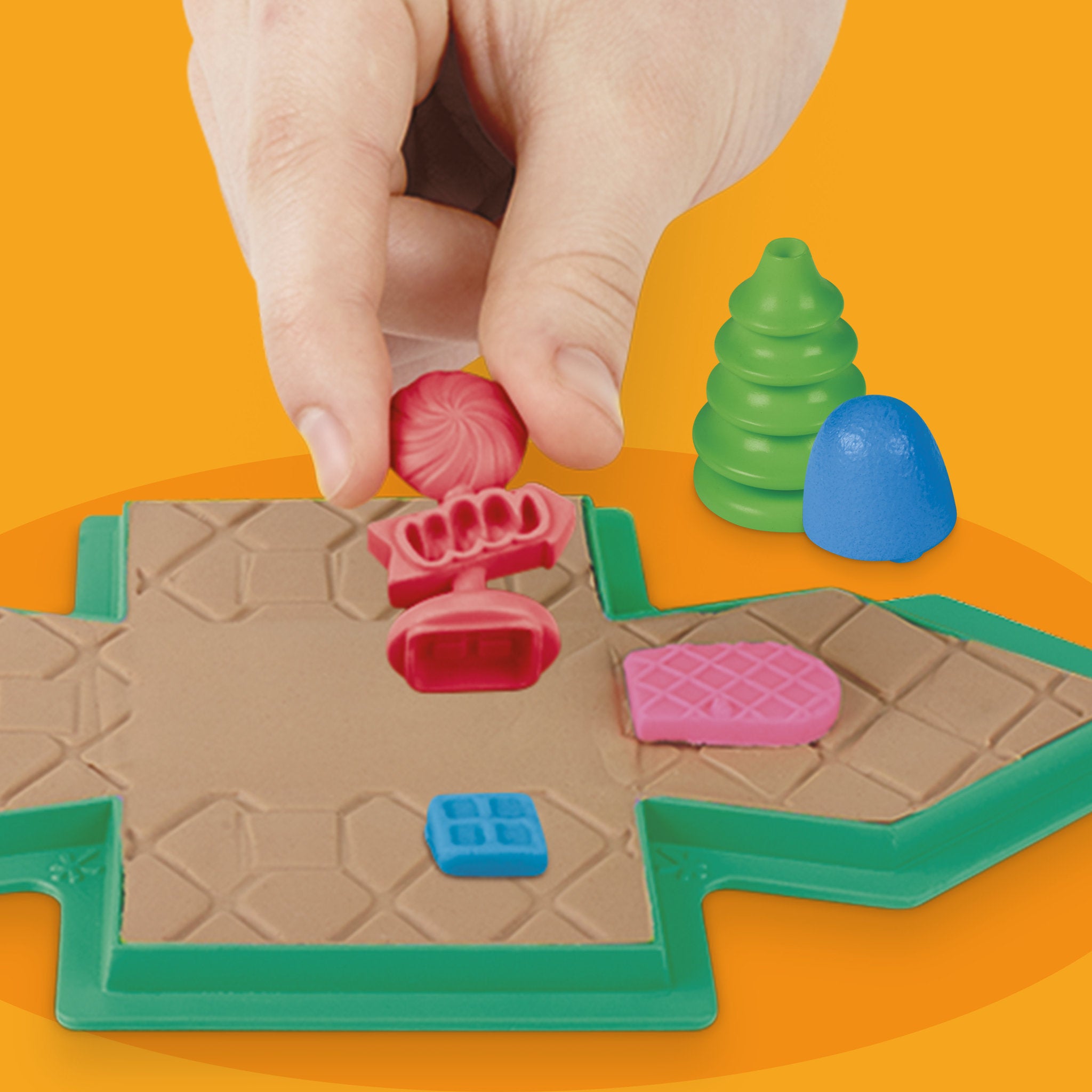 Play-Doh Mini Gingerbread House