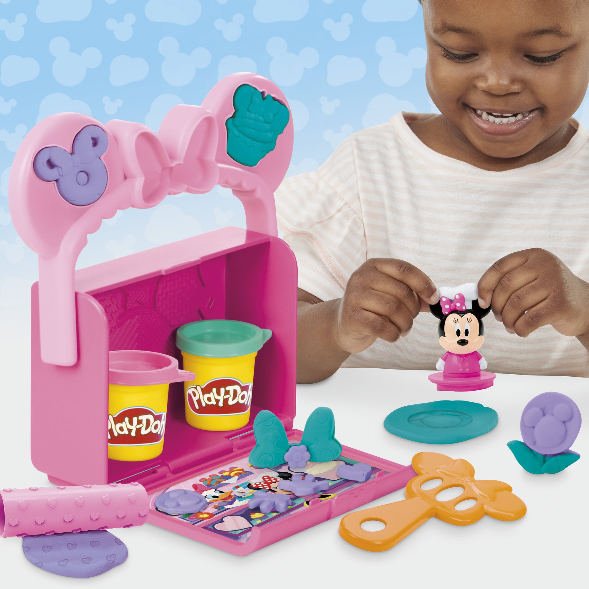 Play-Doh Disney Junior Mickey Mouse Clubhouse Minnie On-The-Go Bakery Playset