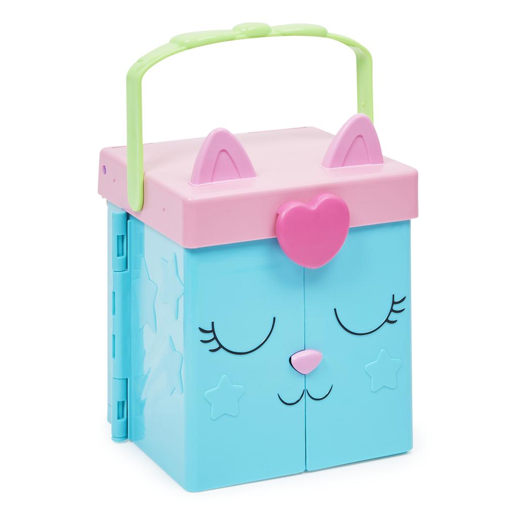 Gabby's Dollhouse Gabby Girl Dress Up Closet