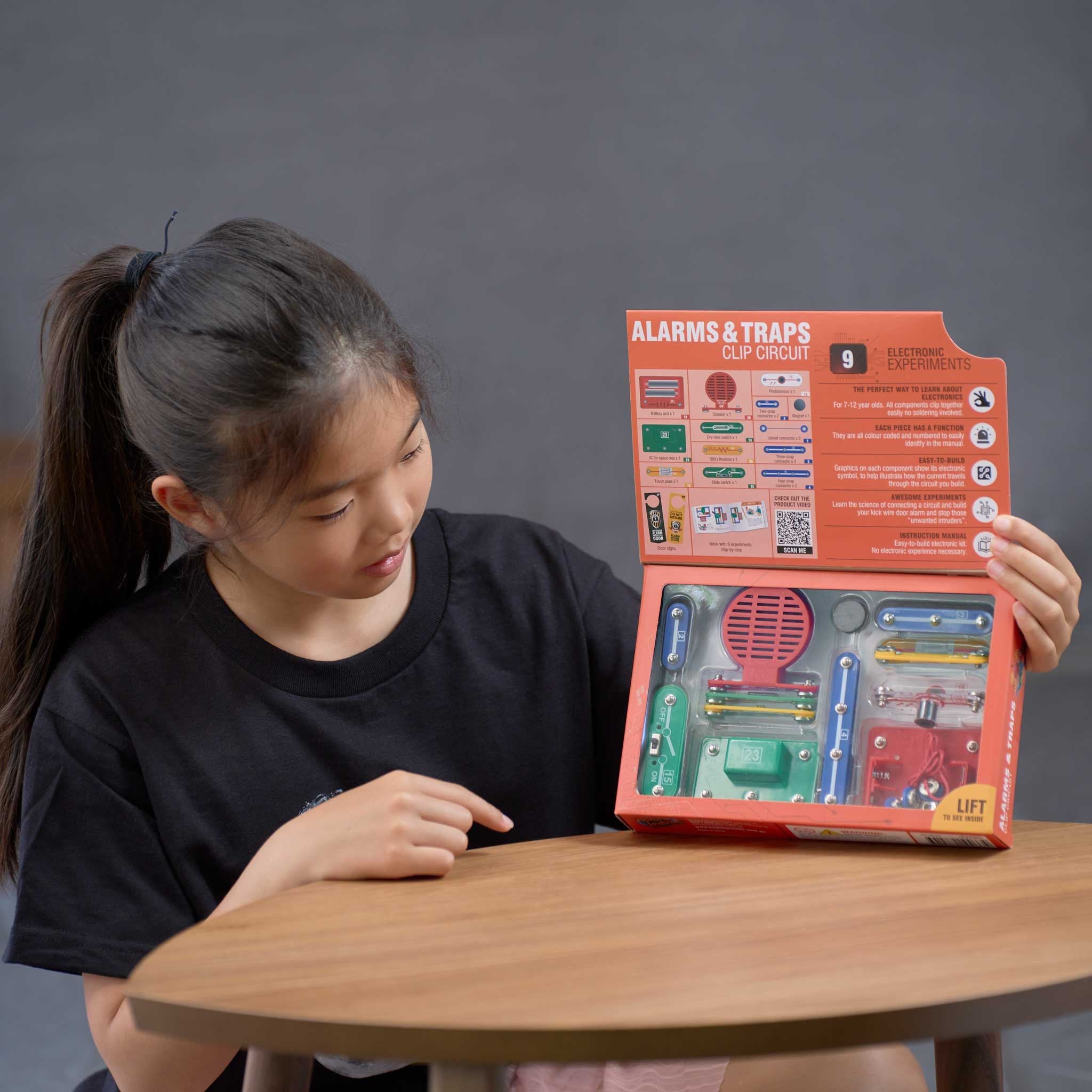 Heebie Jeebies Clip Circuit Alarms & Traps