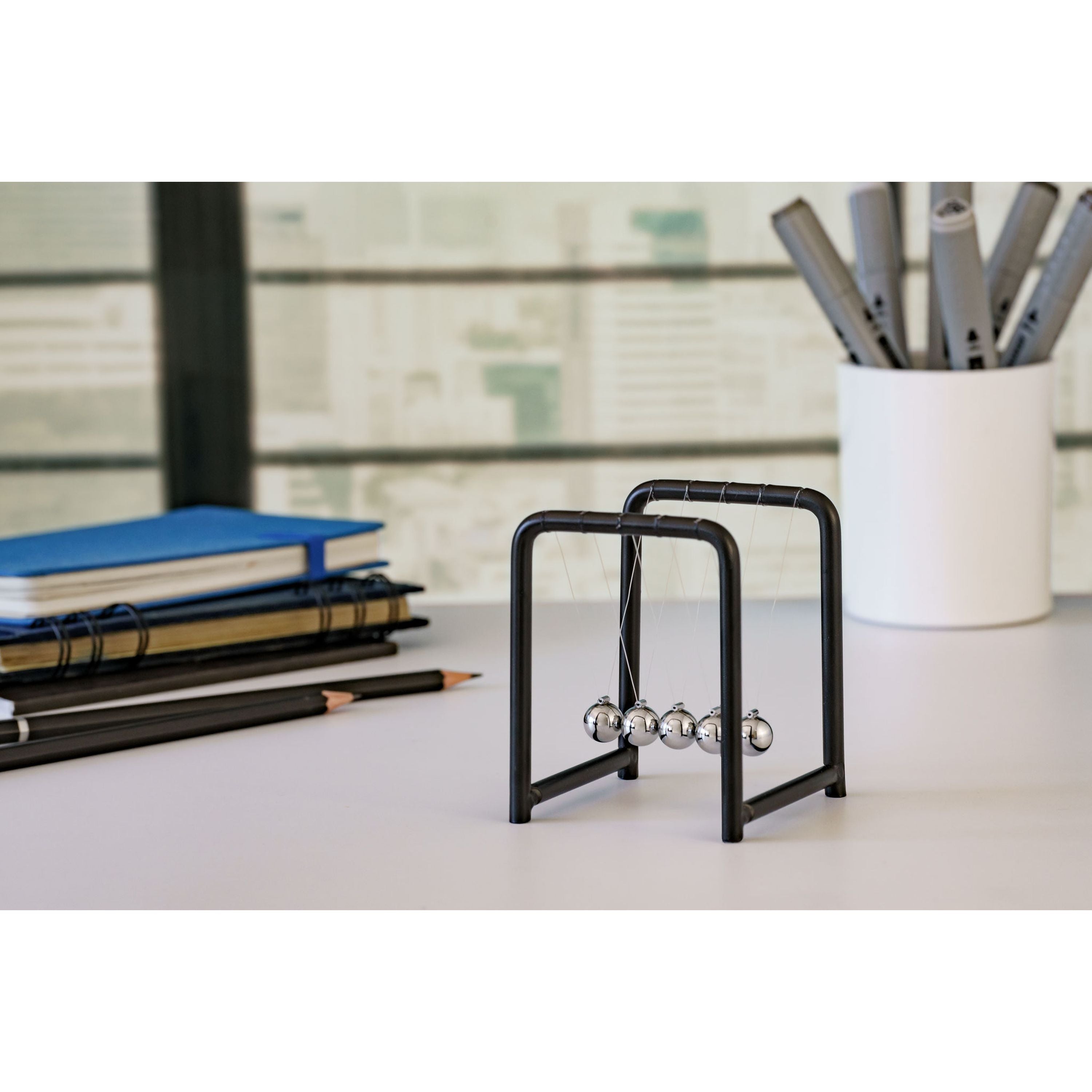 Heebie Jeebies 9cm Newton's Cradle