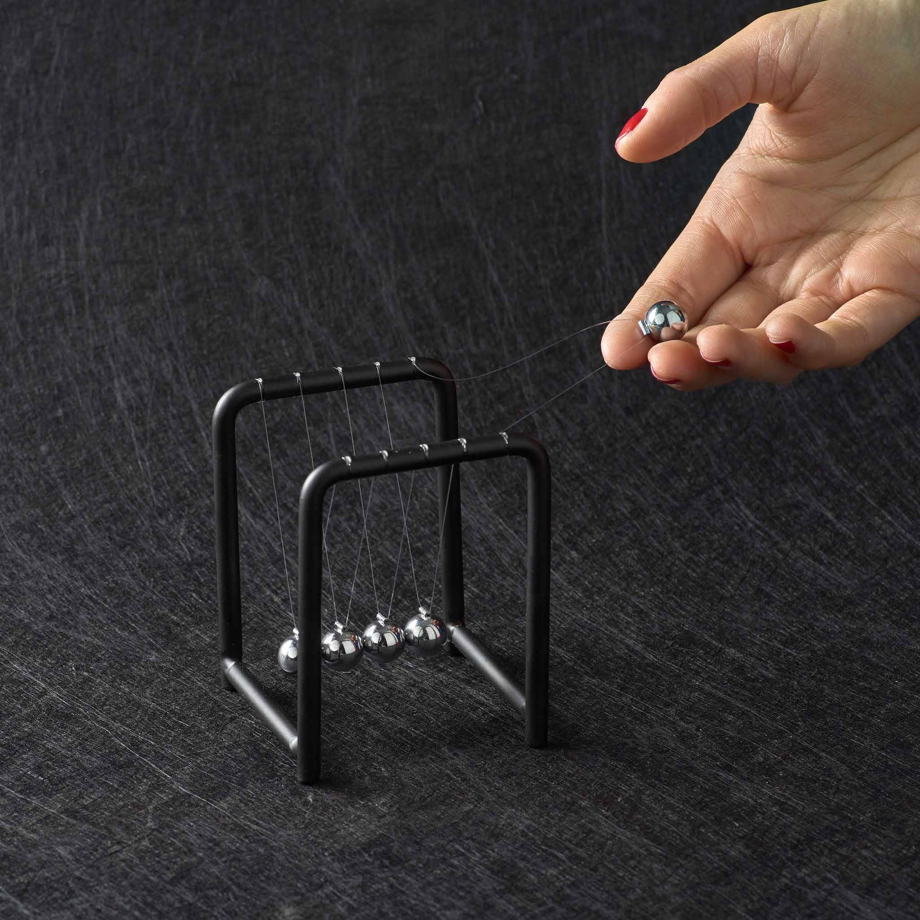 Heebie Jeebies 9cm Newton's Cradle