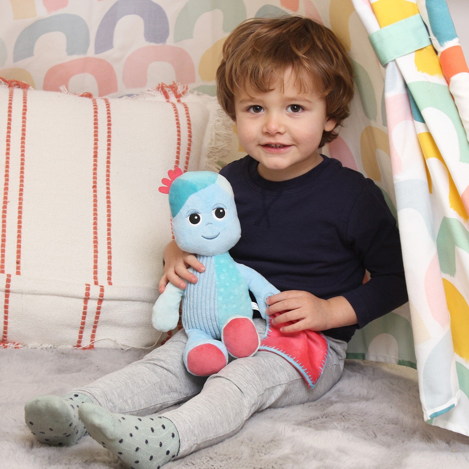 In The Night Garden Snuggle Singing Igglepiggle