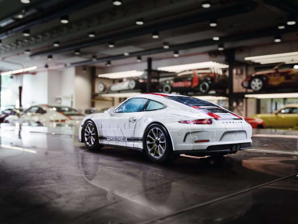 Ravensburger Porsche 911 R 3D 108 Piece - Toyworld Australia