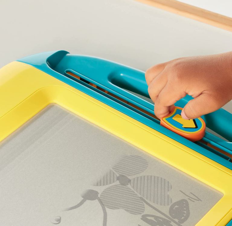 TOMY Megasketcher Motorized