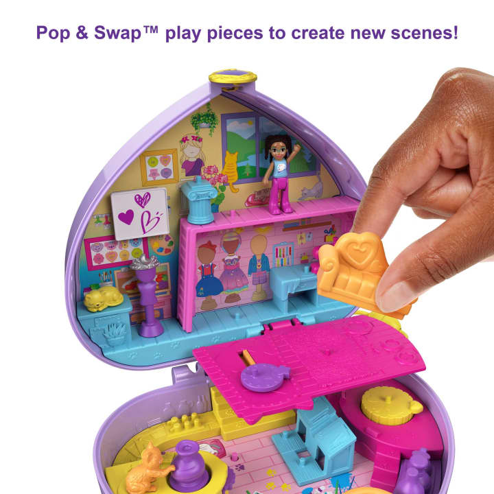 Polly Pocket Starring Shani Art Studio Compact