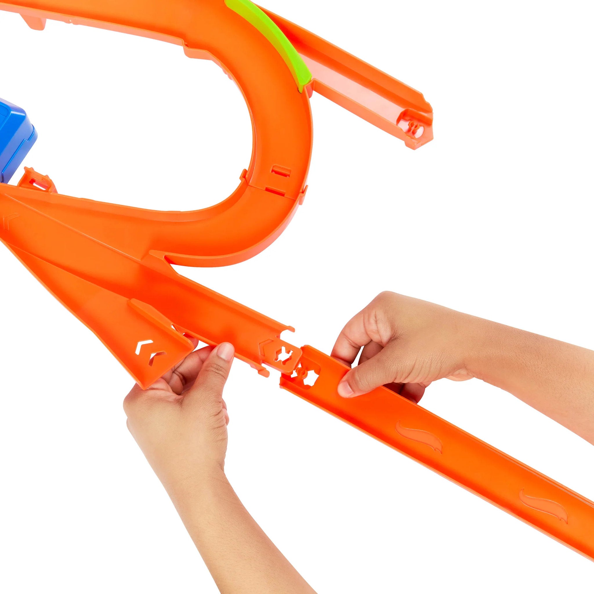 Hot Wheels Stunt Tracks Mid-Air Crash Playset