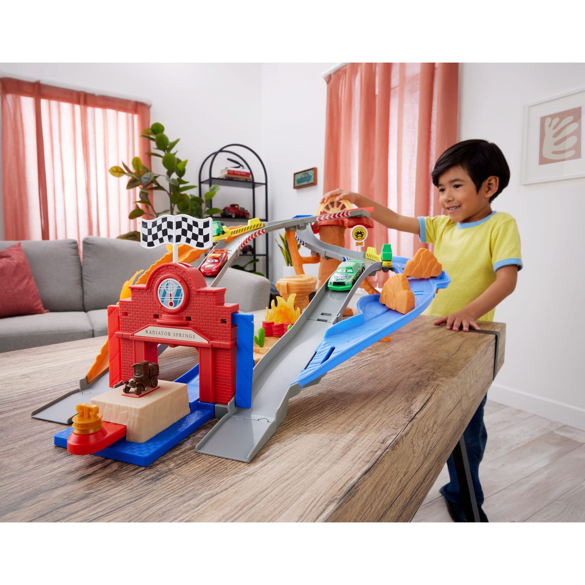 Disney Pixar Cars Rescue Road Raceway Playset