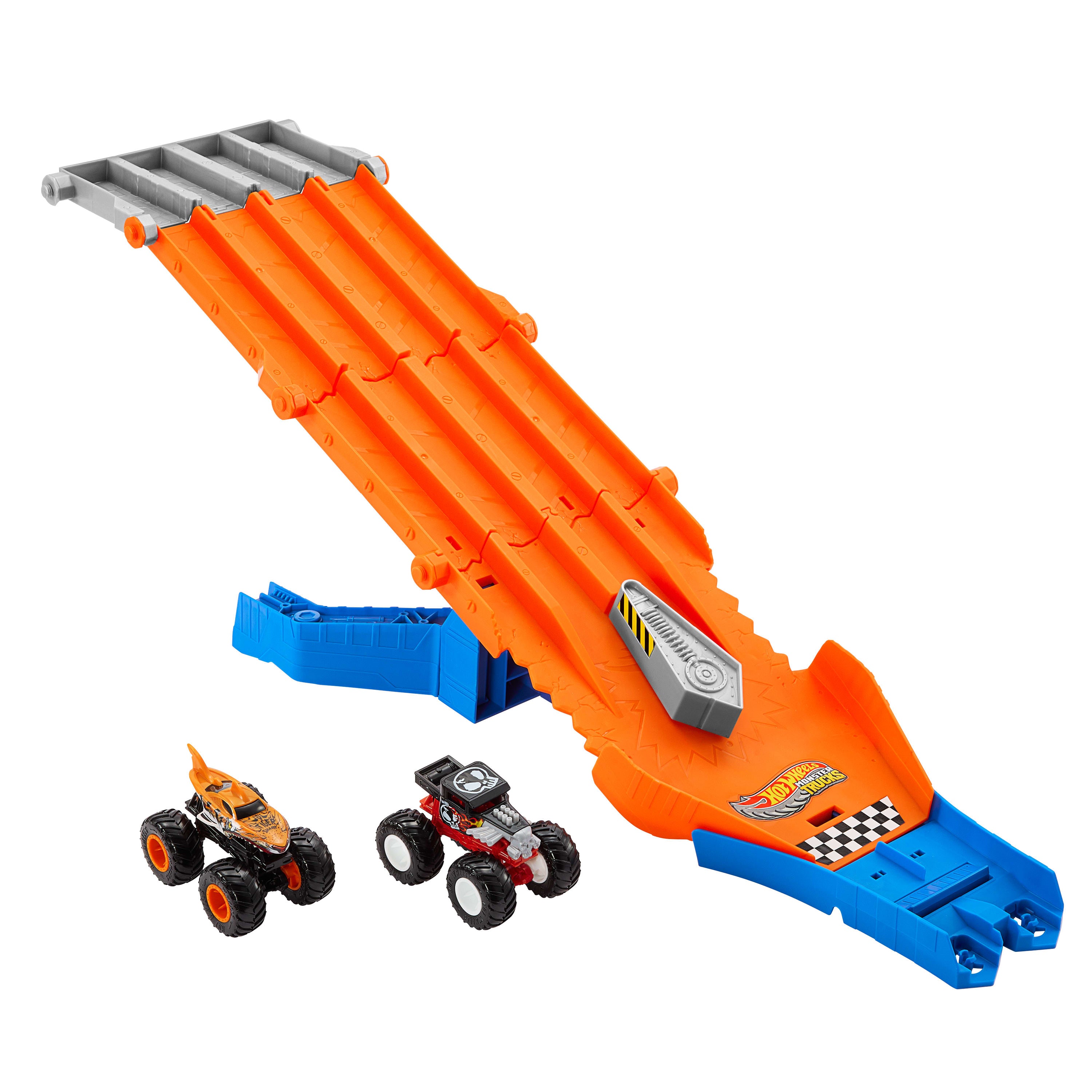 Hot Wheels Monster Trucks Racedown Destruction Playset