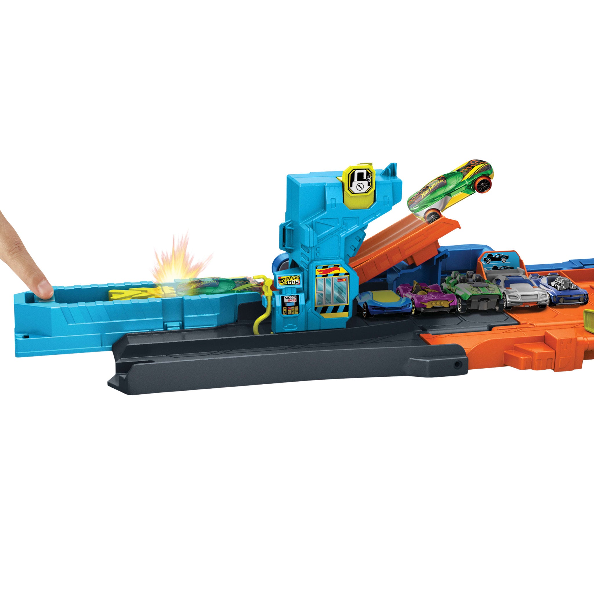 Hot Wheels City Transforming Stunt Garage Track Set
