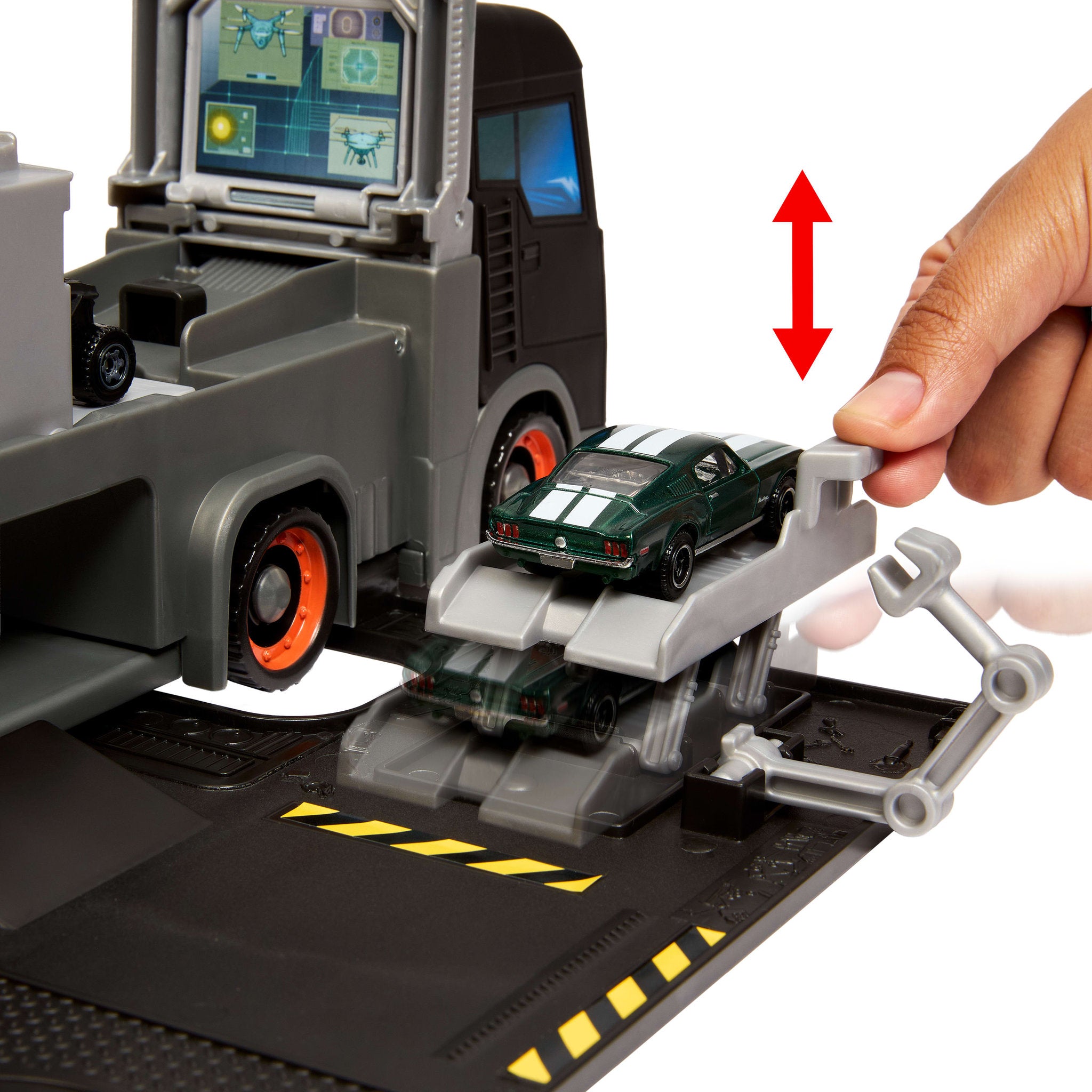 Matchbox The Movie Transforming Mobile Command Playset