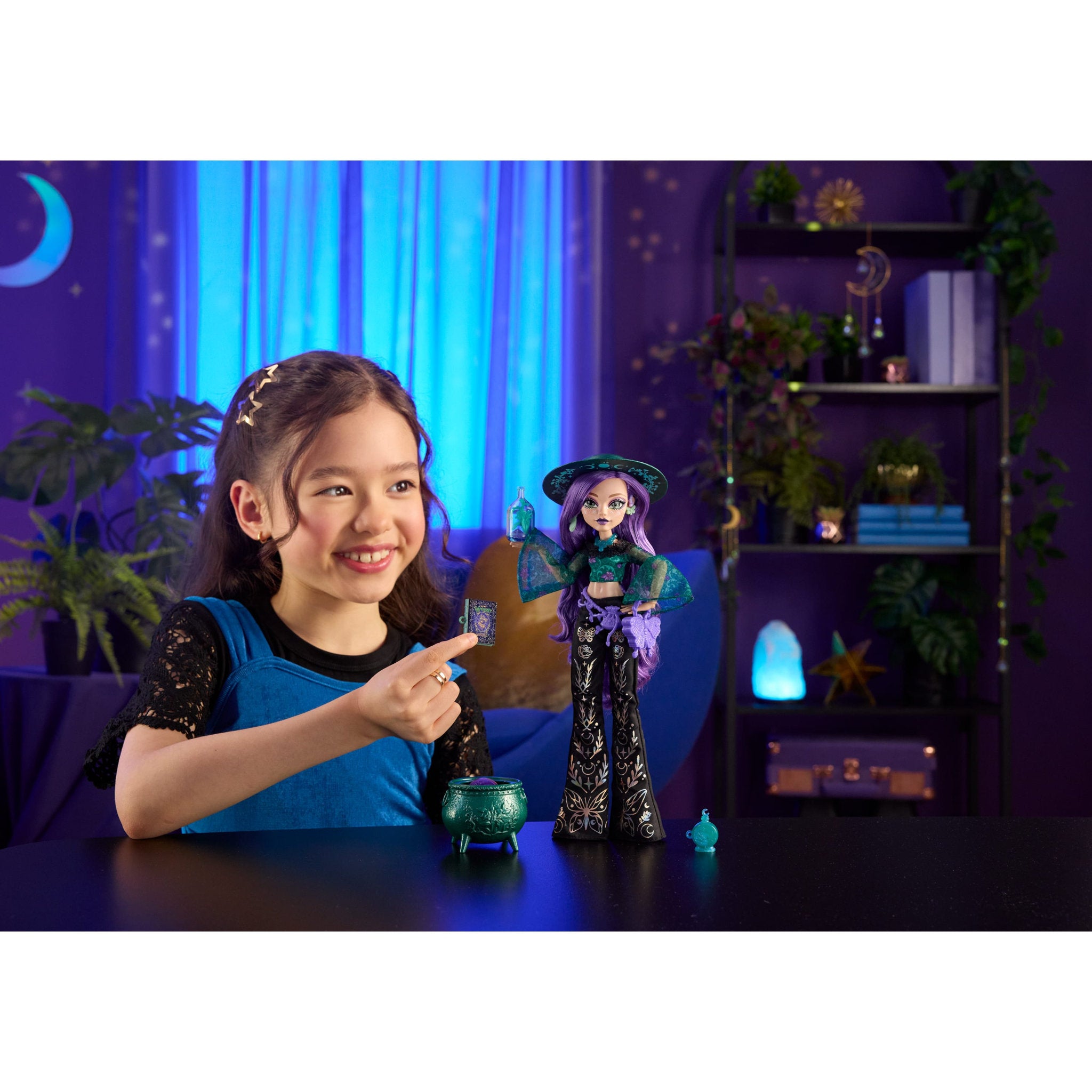 Monster High Moonspell Magic Doll - Willow Thorne