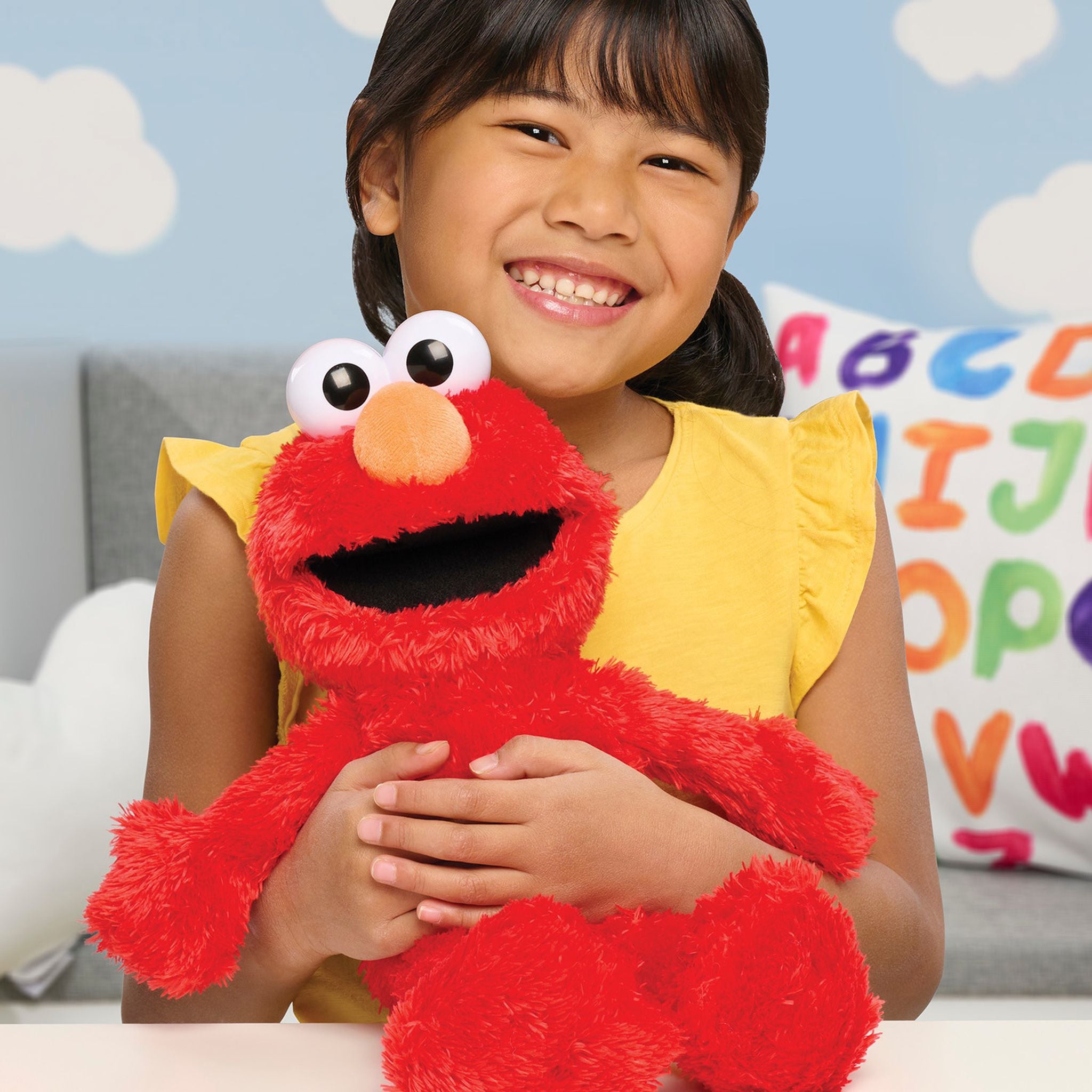 Sesame Street Tickle Me Elmo Interactive Plush