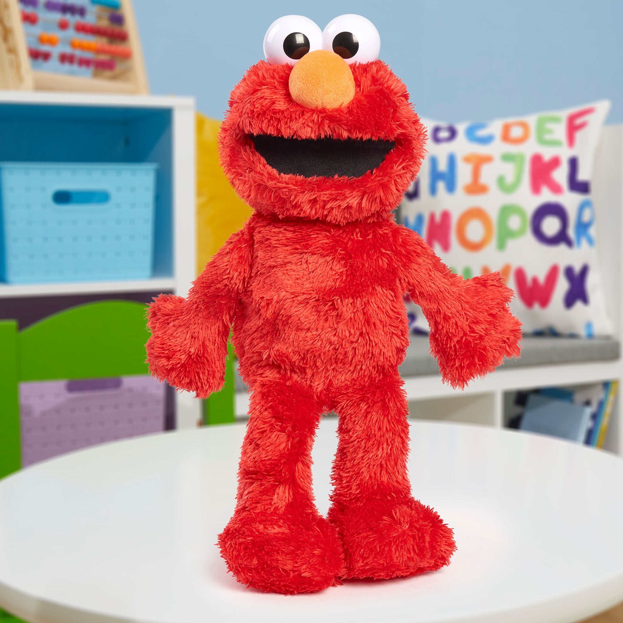 Sesame Street Tickle Me Elmo Interactive Plush