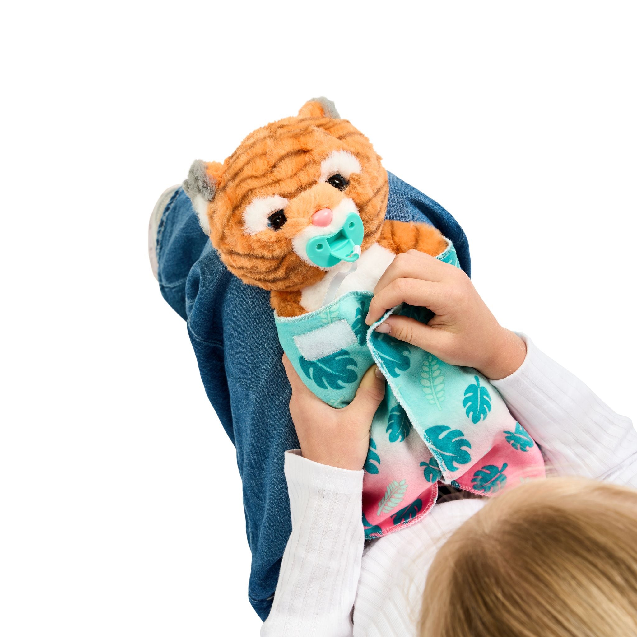 Little Live Pets Cozy Dozy S6 Jungle Series Java The Tiger