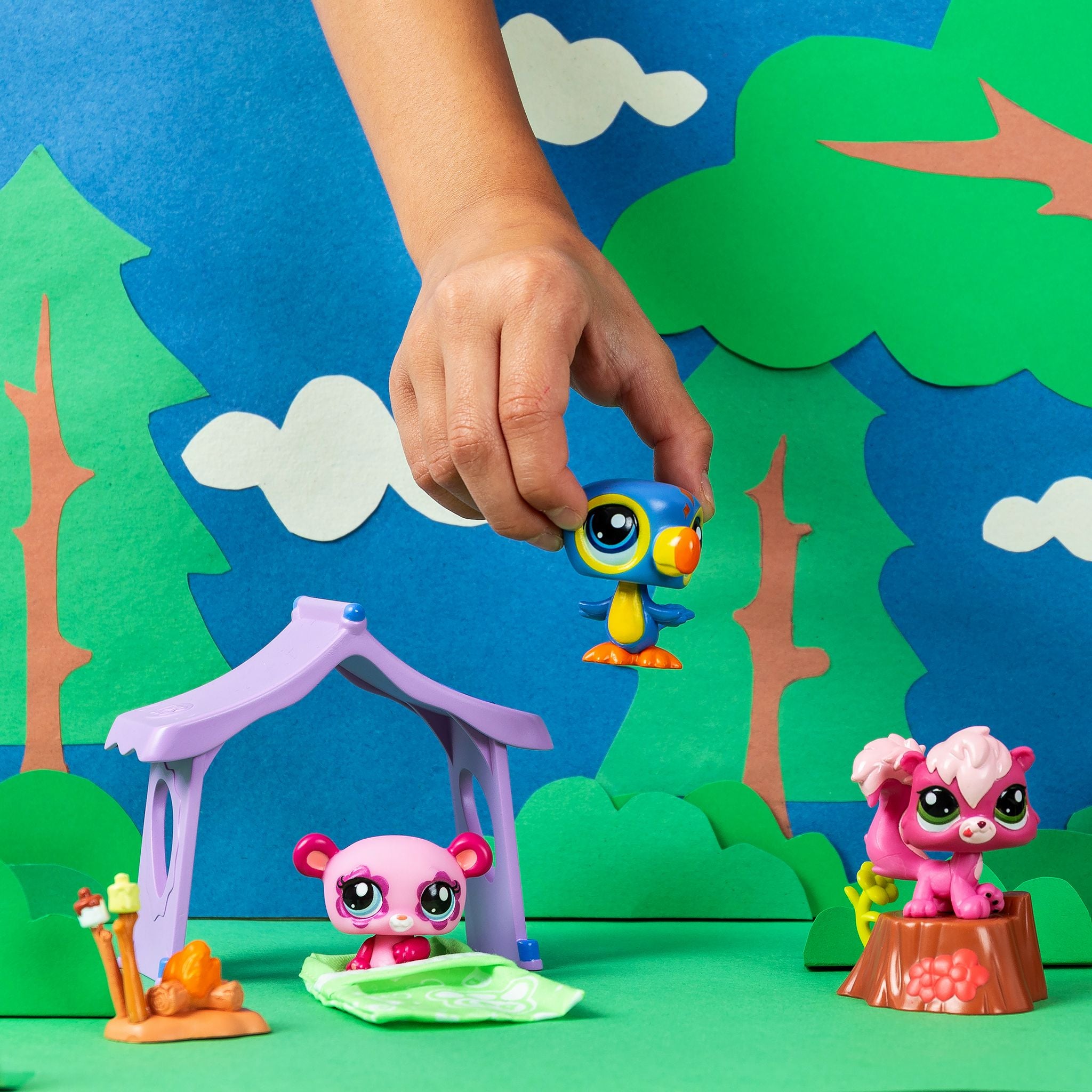 Littlest Pet Shop Camping Play Pack