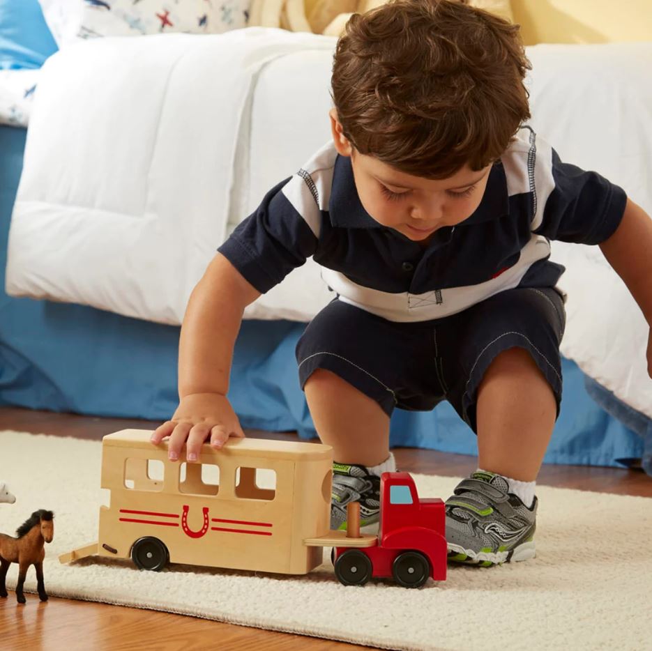 Melissa & Doug Classic Toy Wooden Horse Carrier