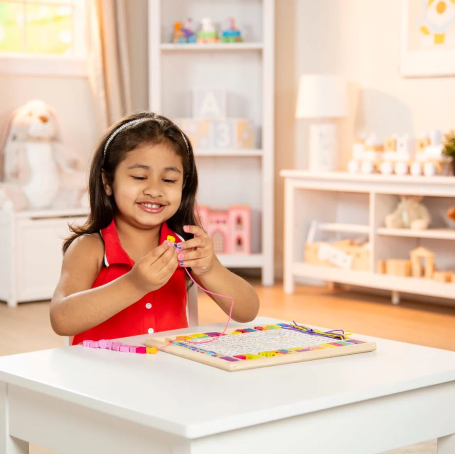 Melissa & Doug - Wooden Stringing Beads Alphabet