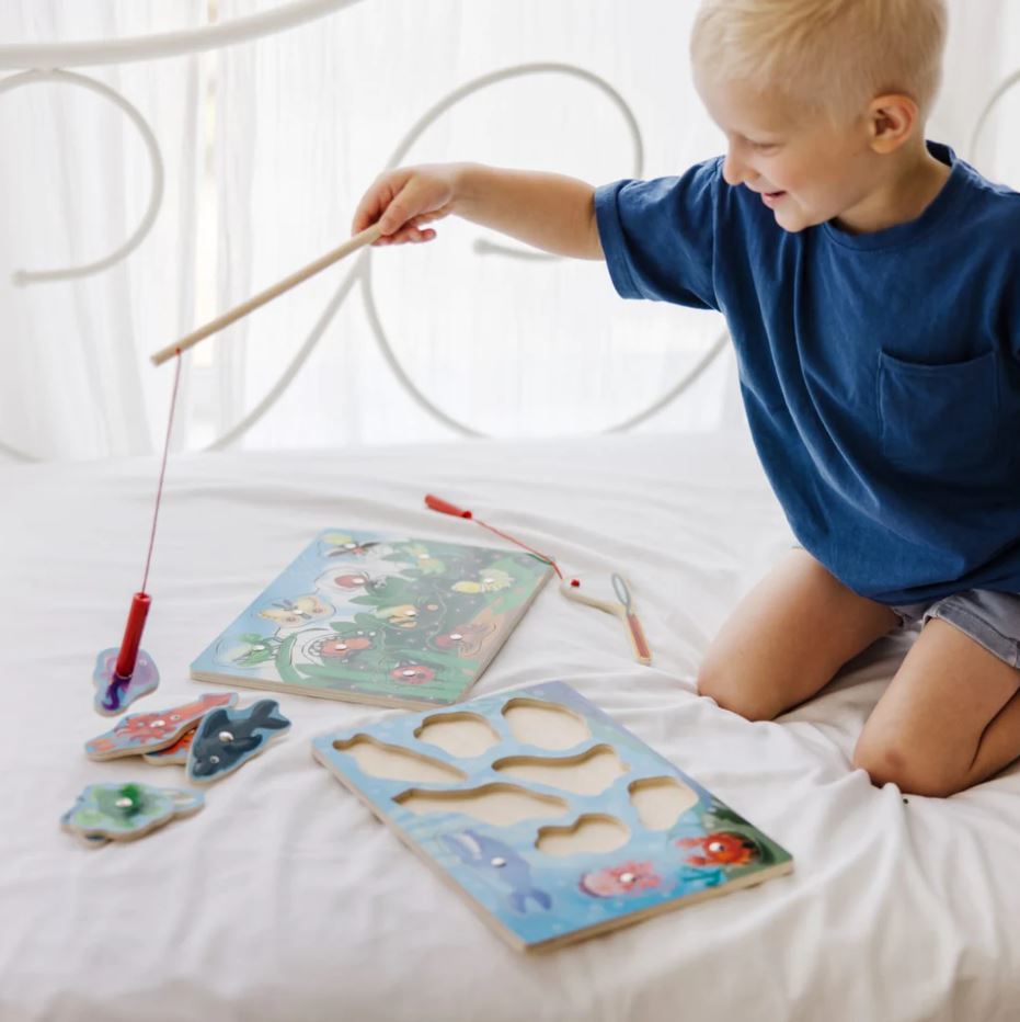 Melissa & Doug - Magnetic Fishing Game - Toyworld Aus