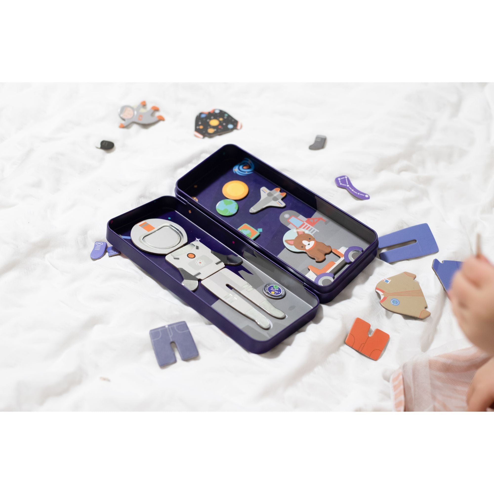 mierEdu Magnetic Puzzle Box Space Adventurer