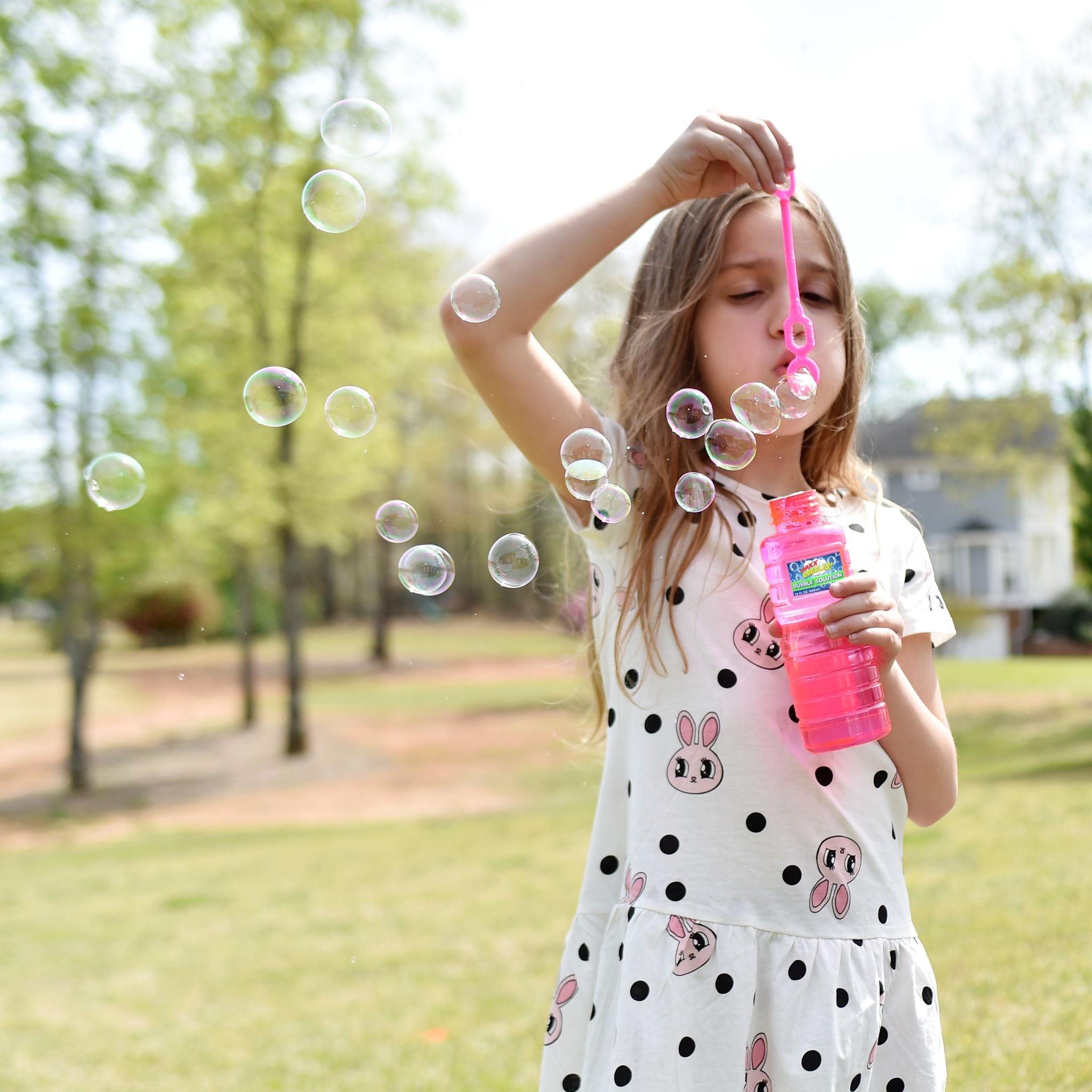 Maxx Bubbles 32oz Bubble Solution Assorted Styles - Toyworld Australia
